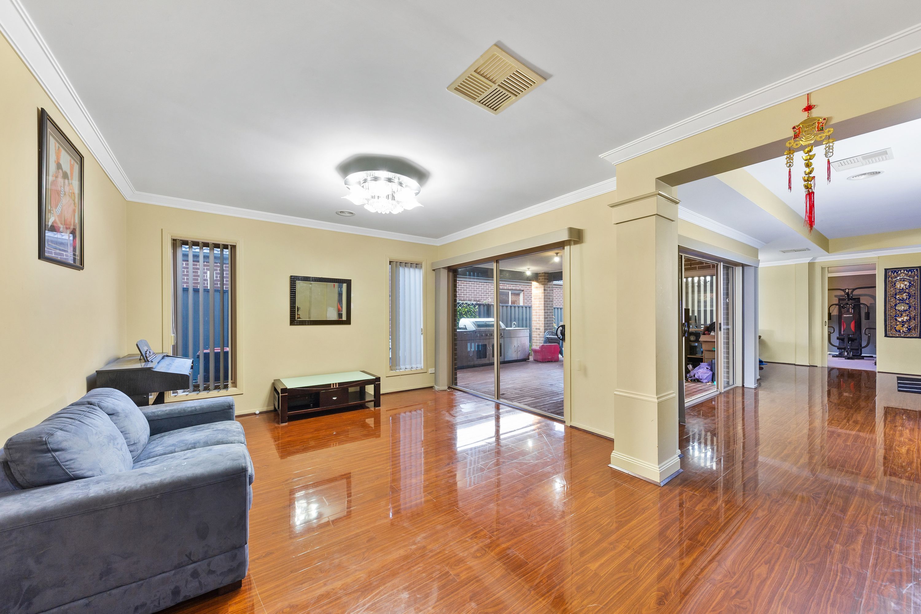 8 Viridian Drive, Hillside VIC 3037, Hillside - Thumbnail 3