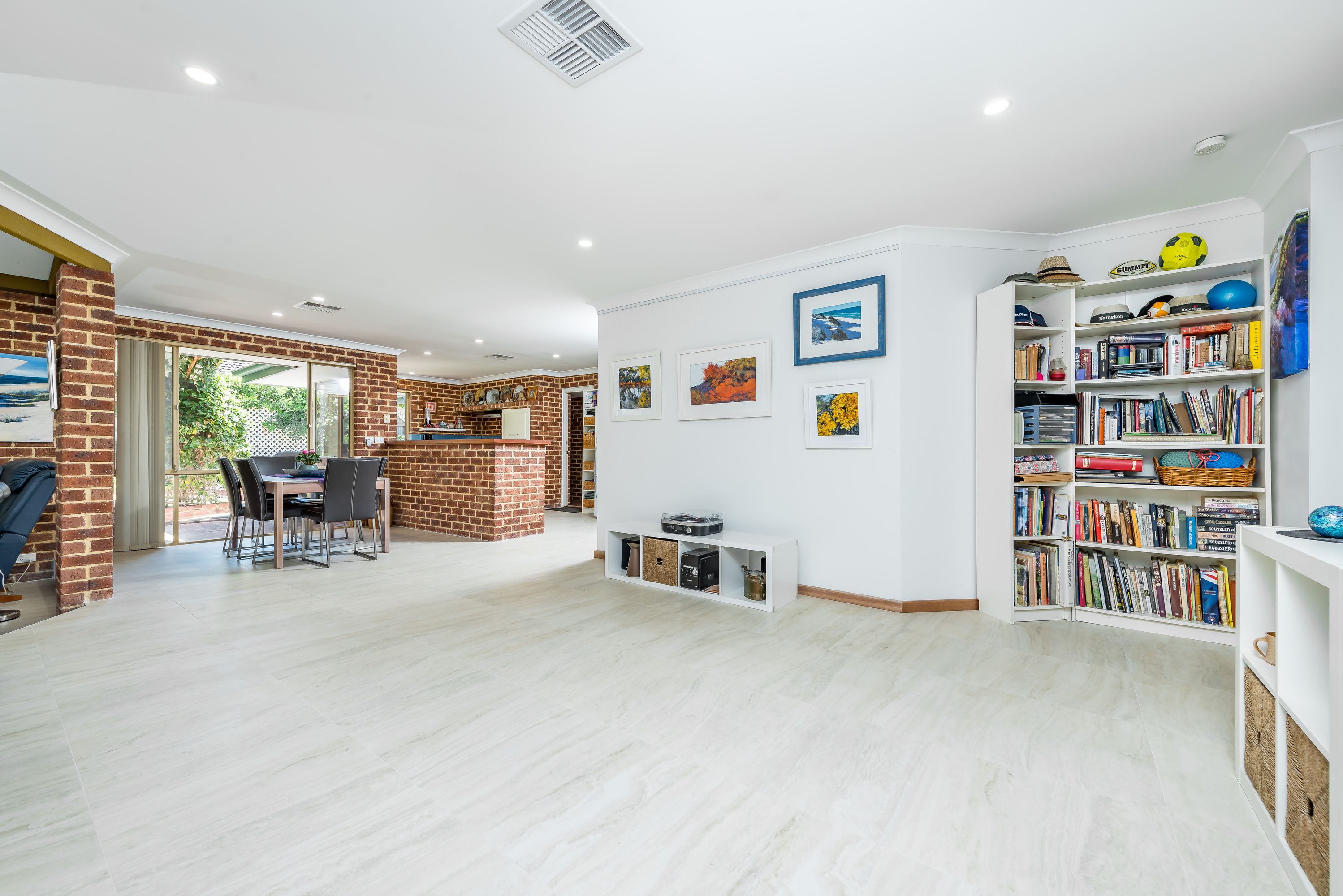 35 Portmarnock Circuit, Connolly - Thumbnail 8