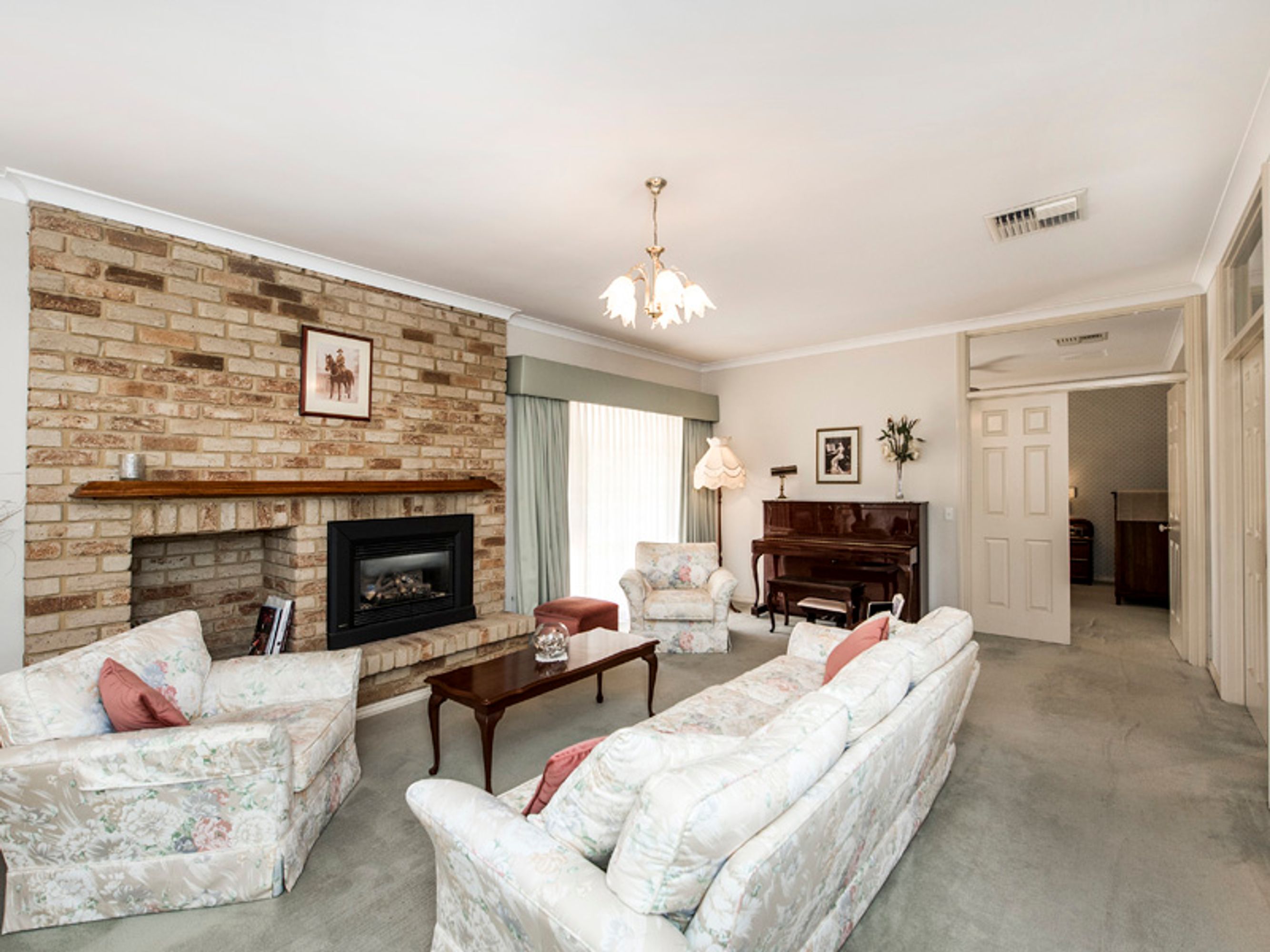4 Bocaccio Court, Sorrento, WA 6020, Sorrento - Thumbnail 5