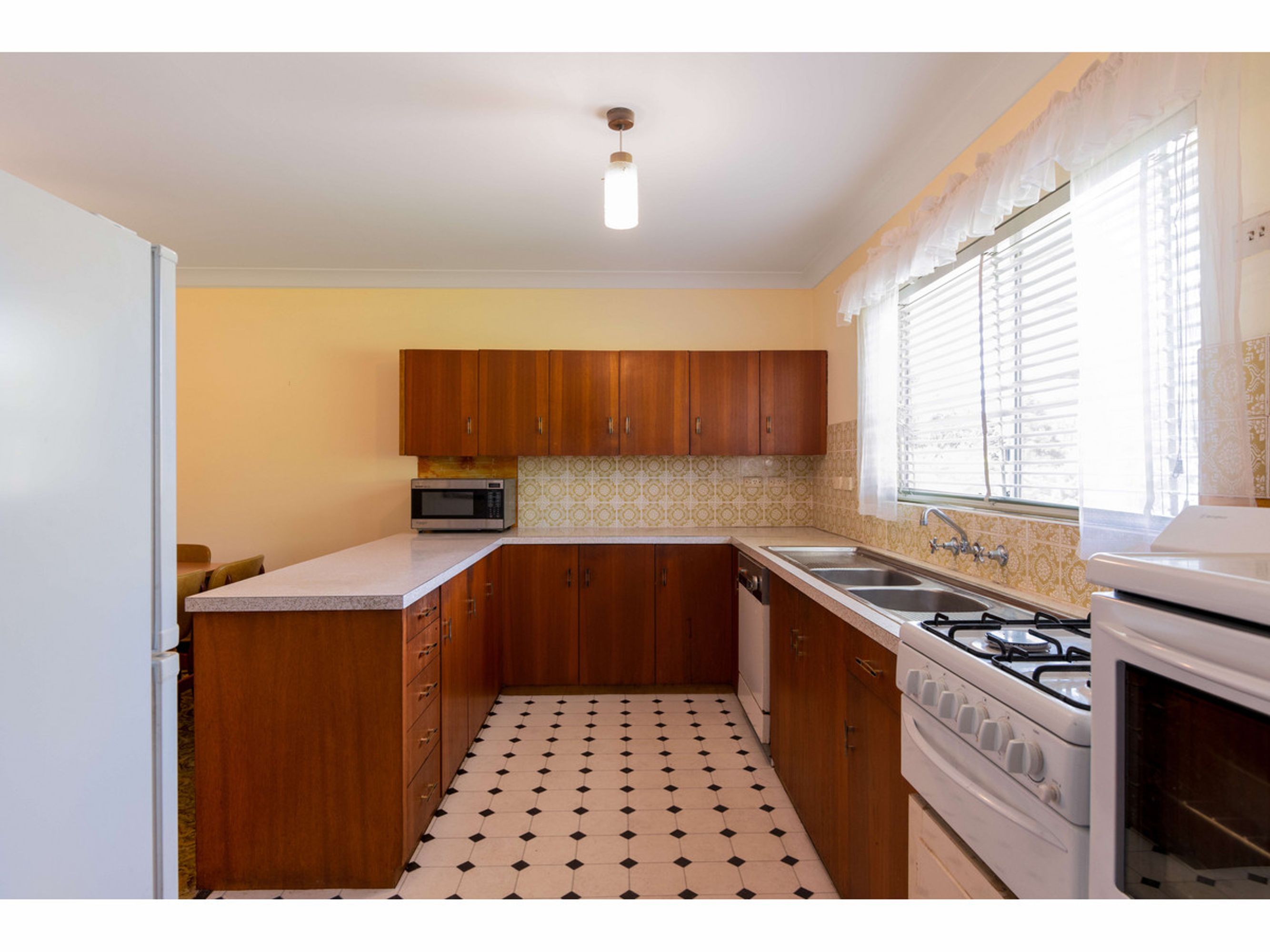52 South Street, Katoomba - Thumbnail 4