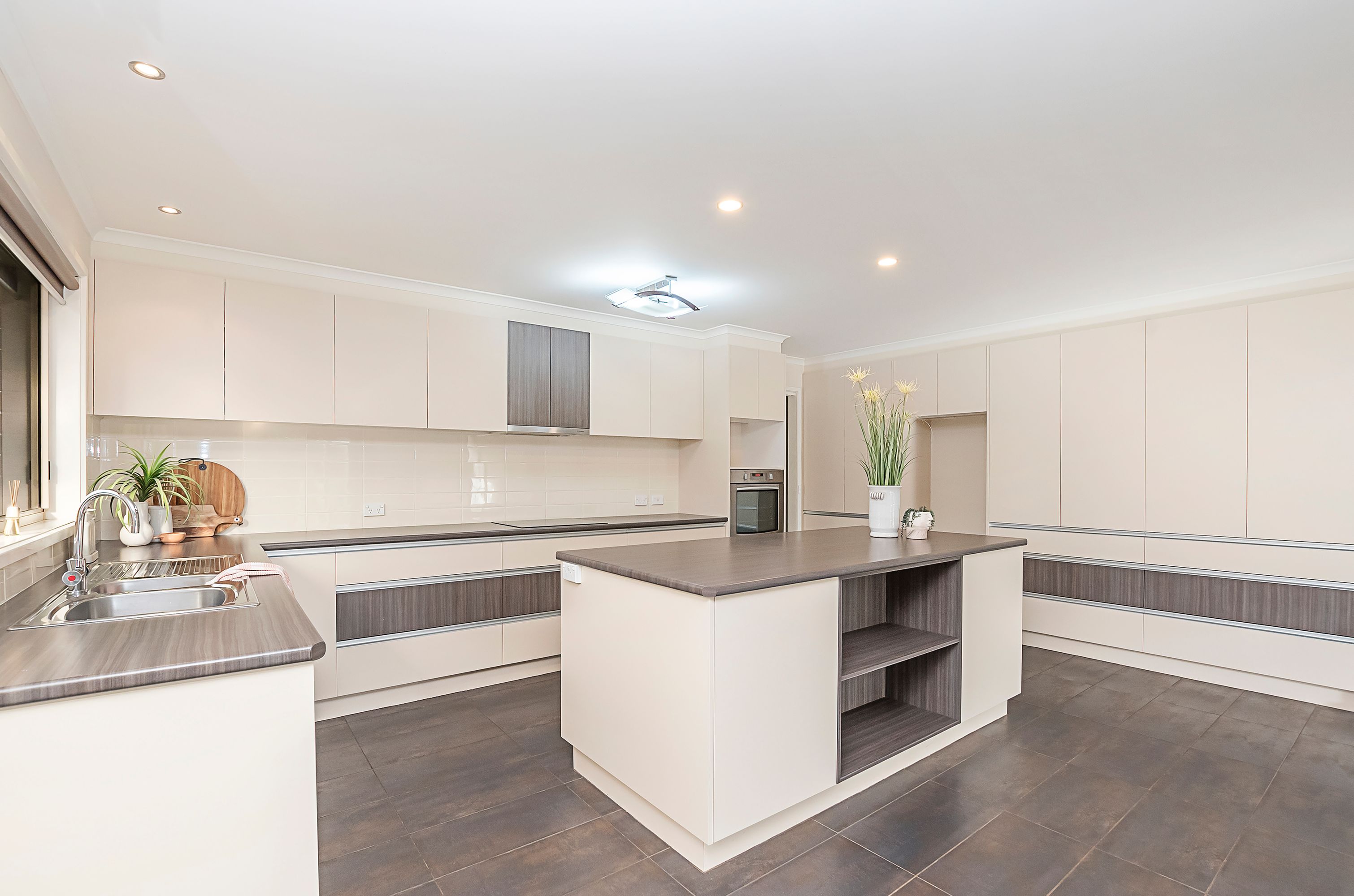 2 Lineda Court, Warrnambool - Thumbnail 5