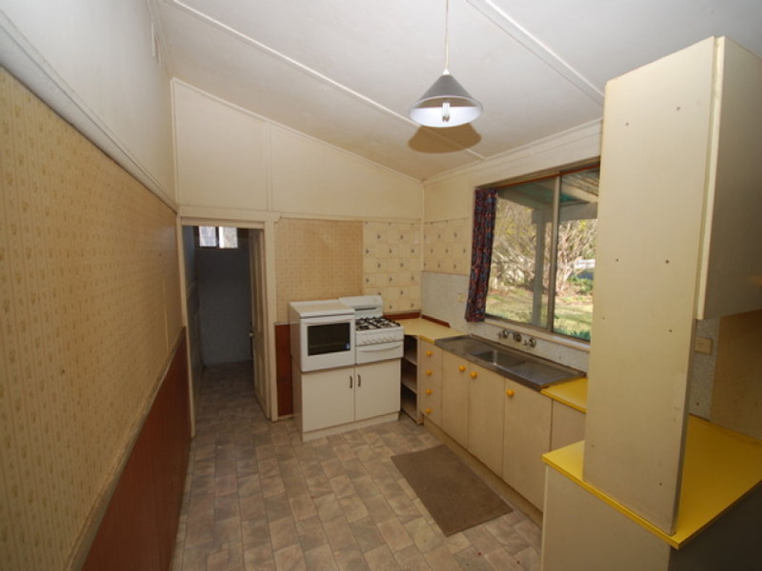18 Jubilee Street, Katoomba - Thumbnail 4