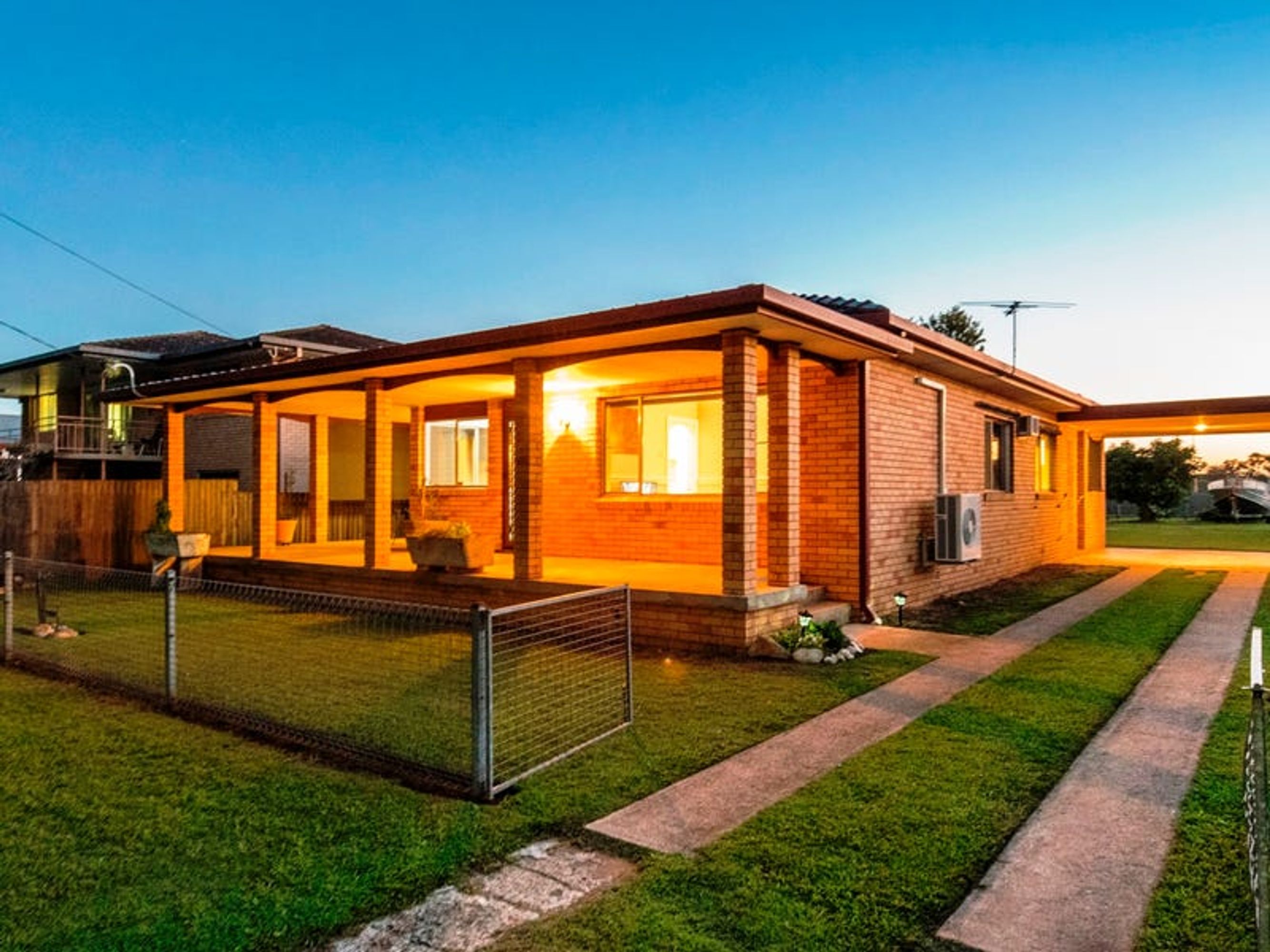 329 Oliver Street, Grafton - Image 1