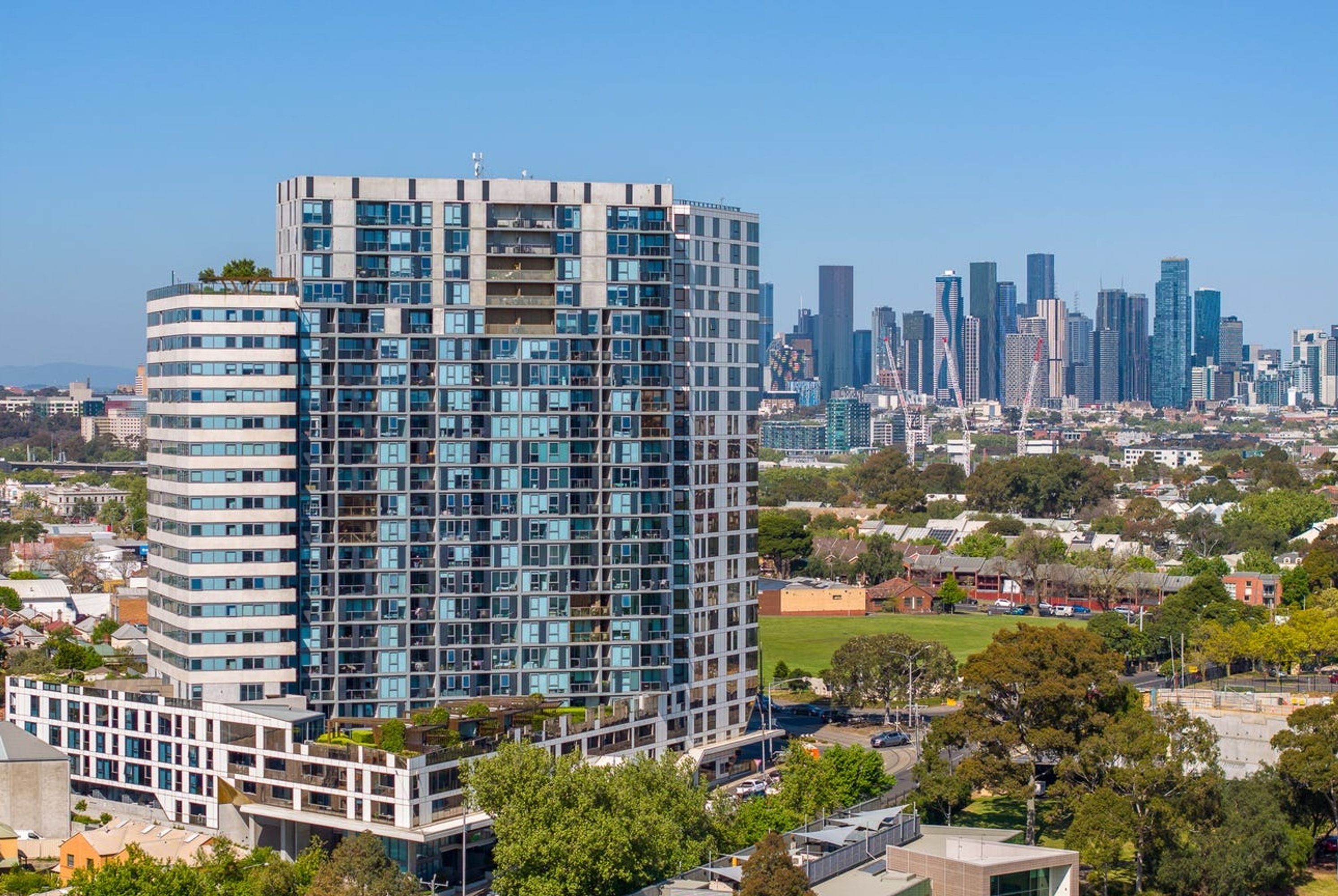 605/1 Ascot Vale Rd, Flemington - Thumbnail 8