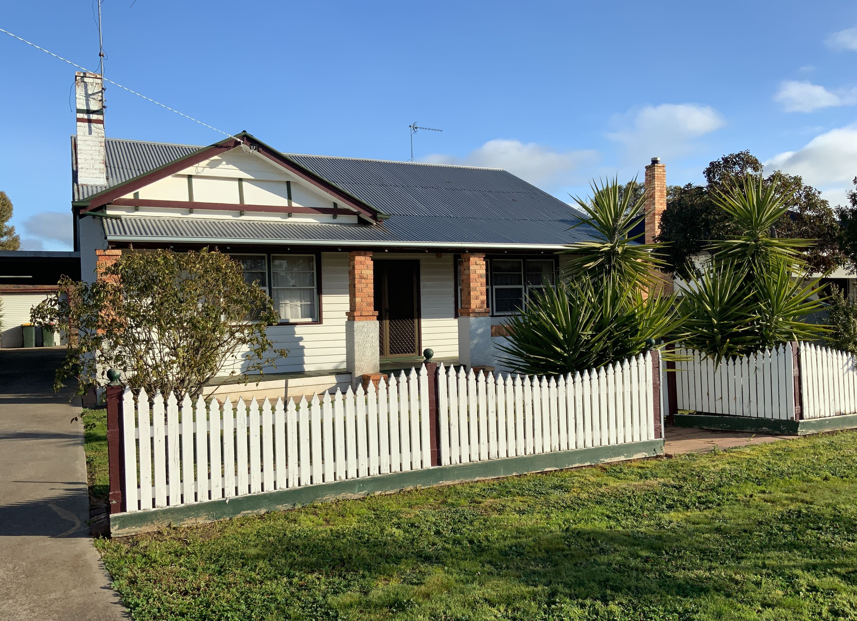 3 Acacia Street, Horsham VIC 3400