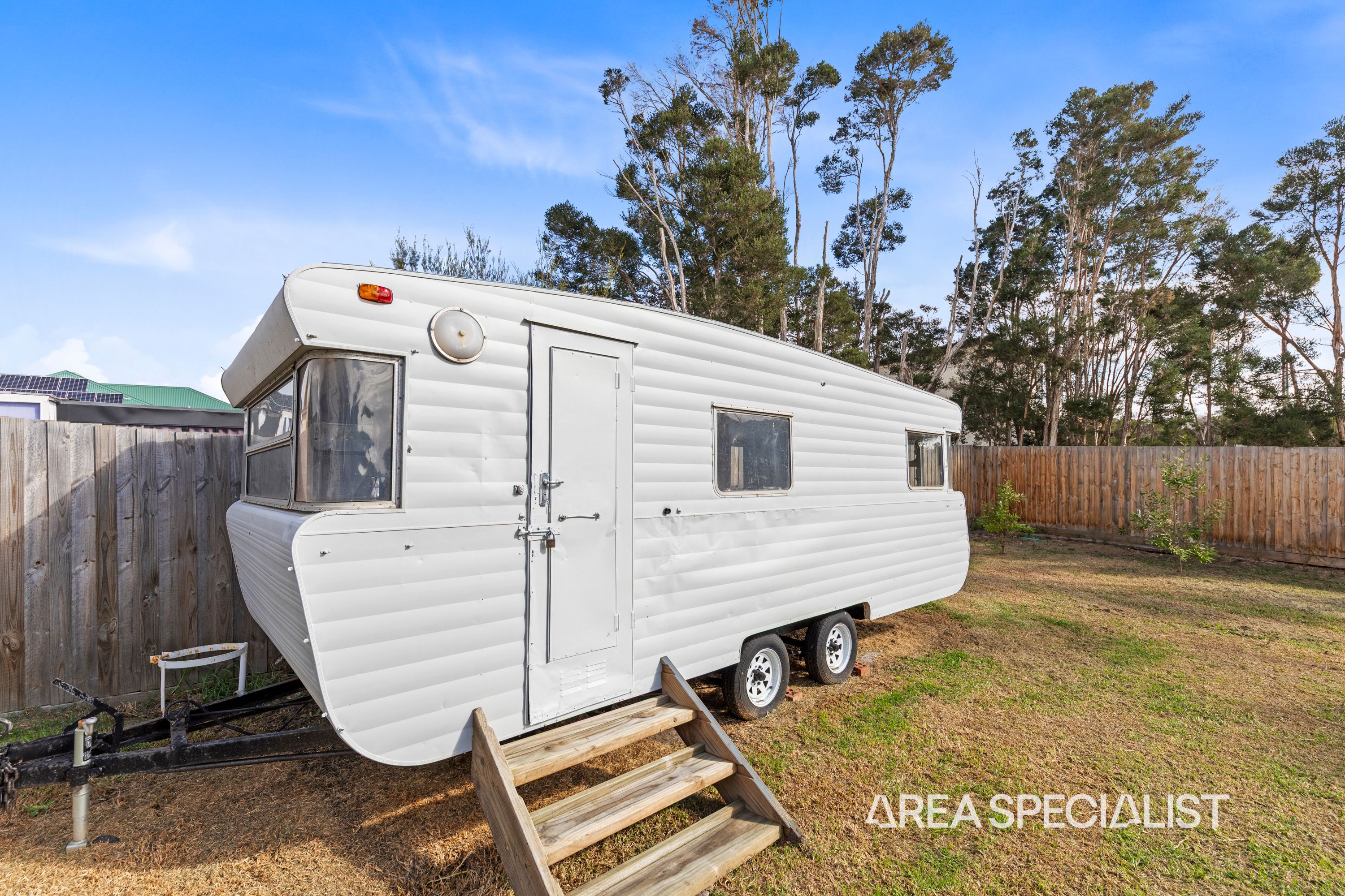 12 Whiting Street, Pioneer Bay - Image 1