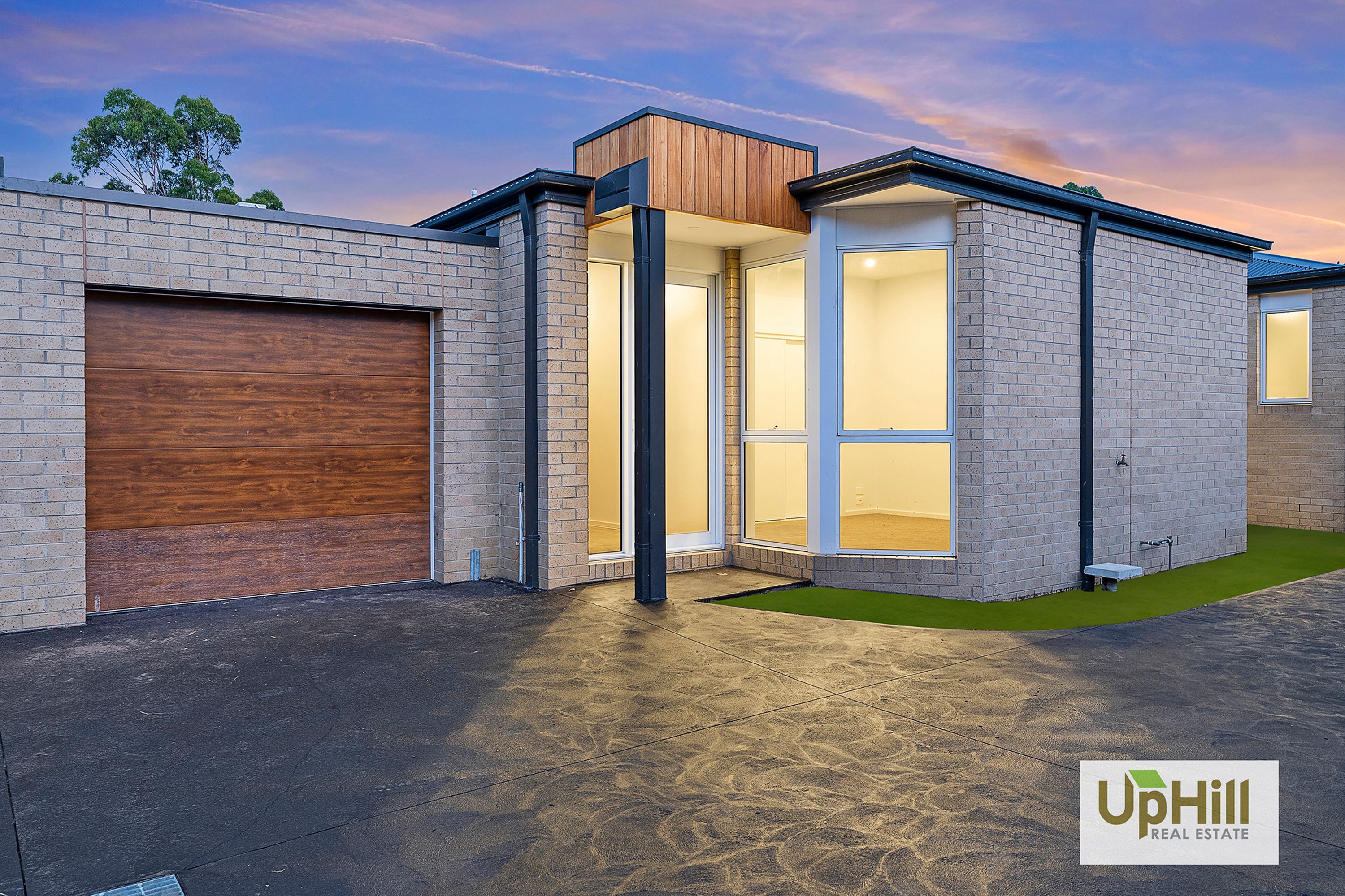 2/148 Princes Highway, Pakenham - Image 1