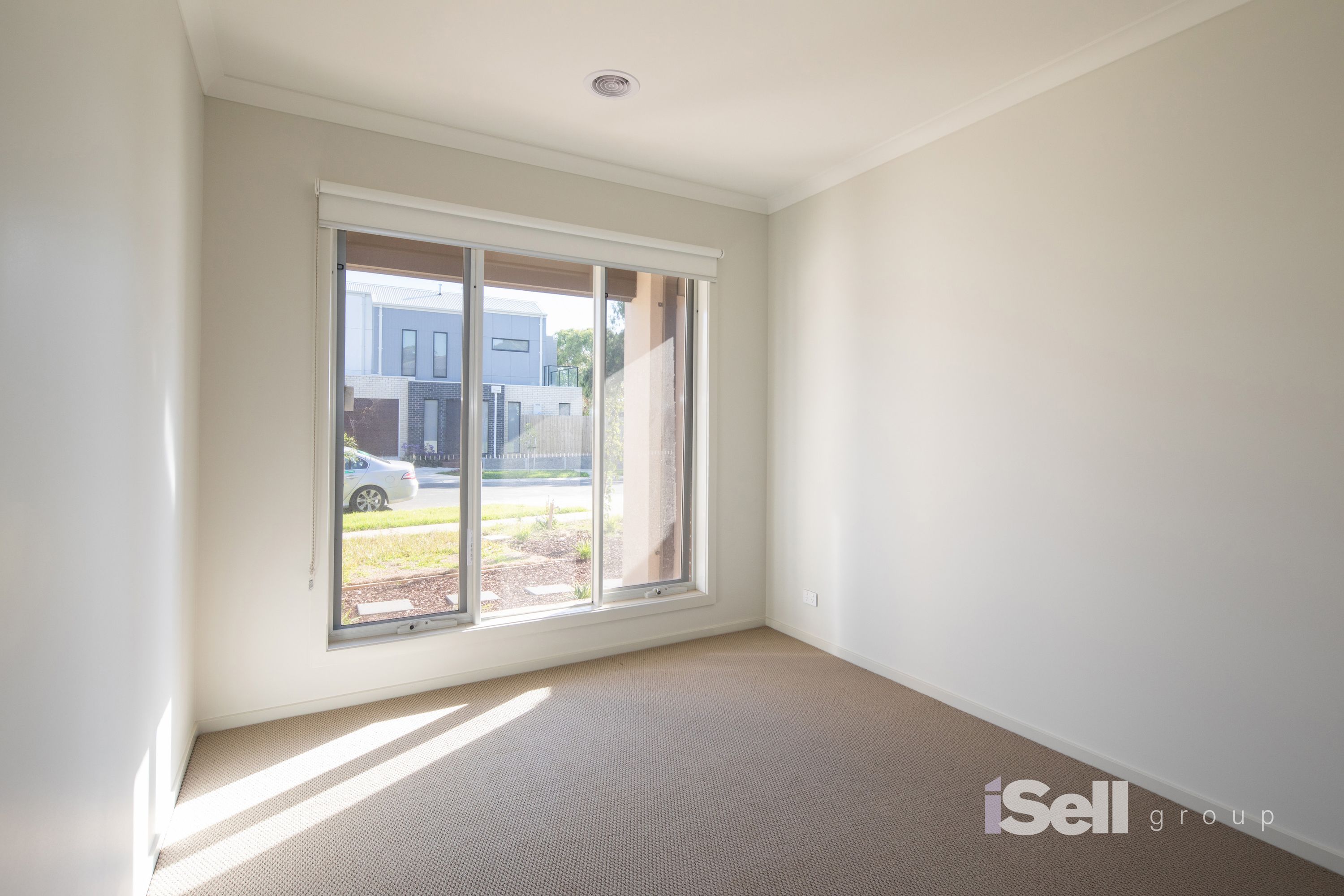 38 Aspect Drive, Keysborough - Thumbnail 2