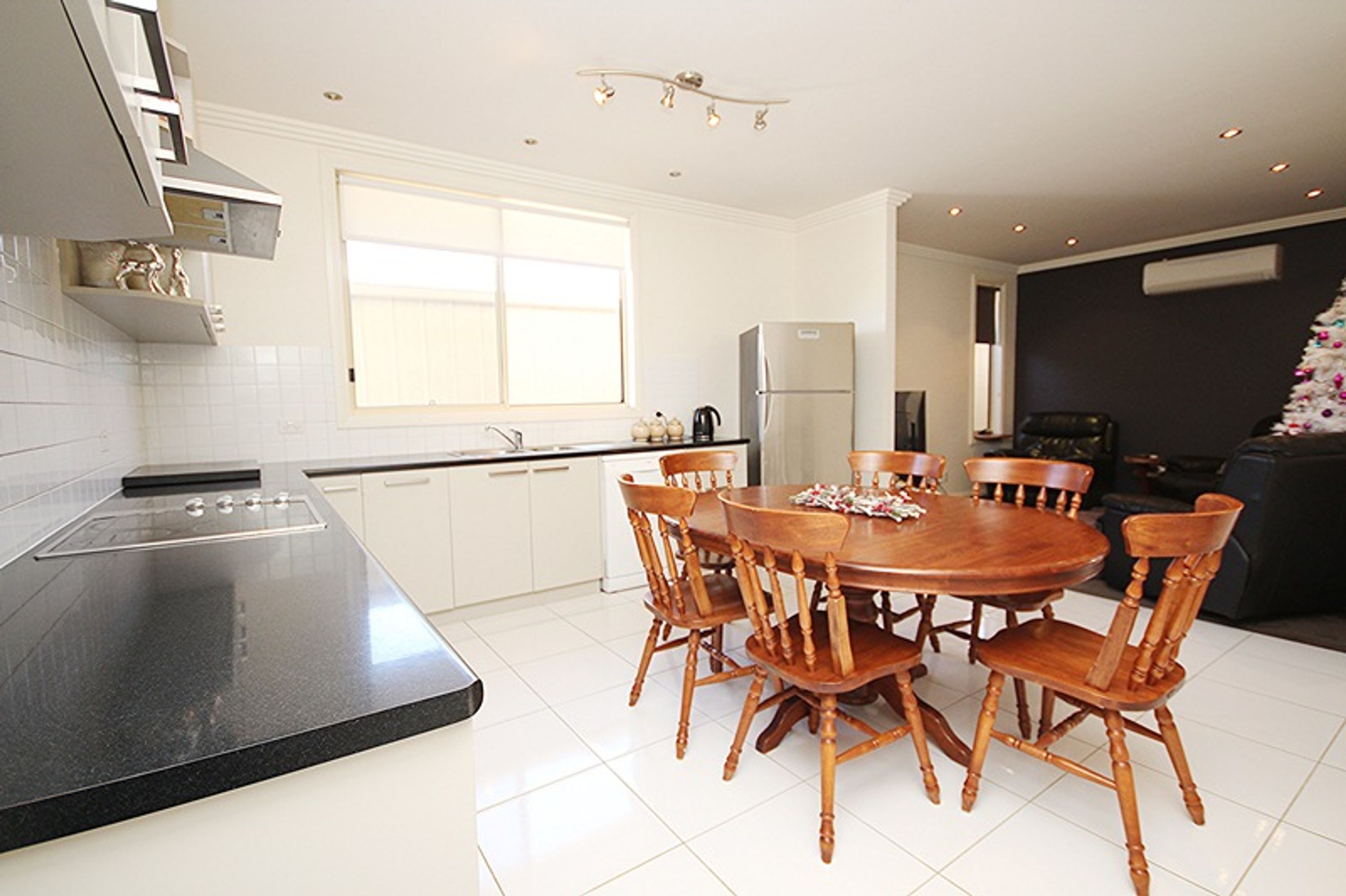 65 Dimboola Road, Horsham VIC 3400, Horsham - Thumbnail 3
