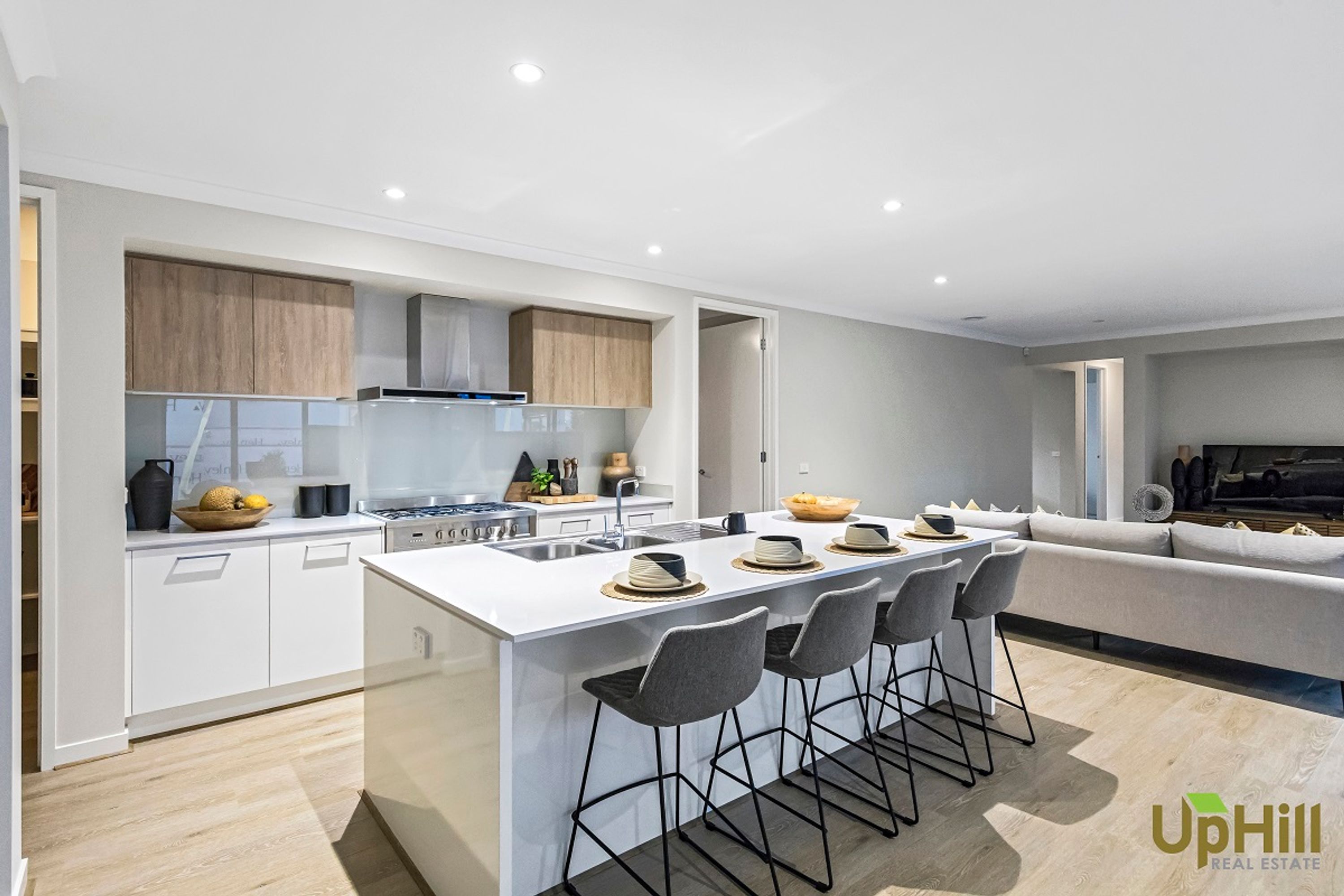 23 Aspire Avenue, Clyde North - Thumbnail 5