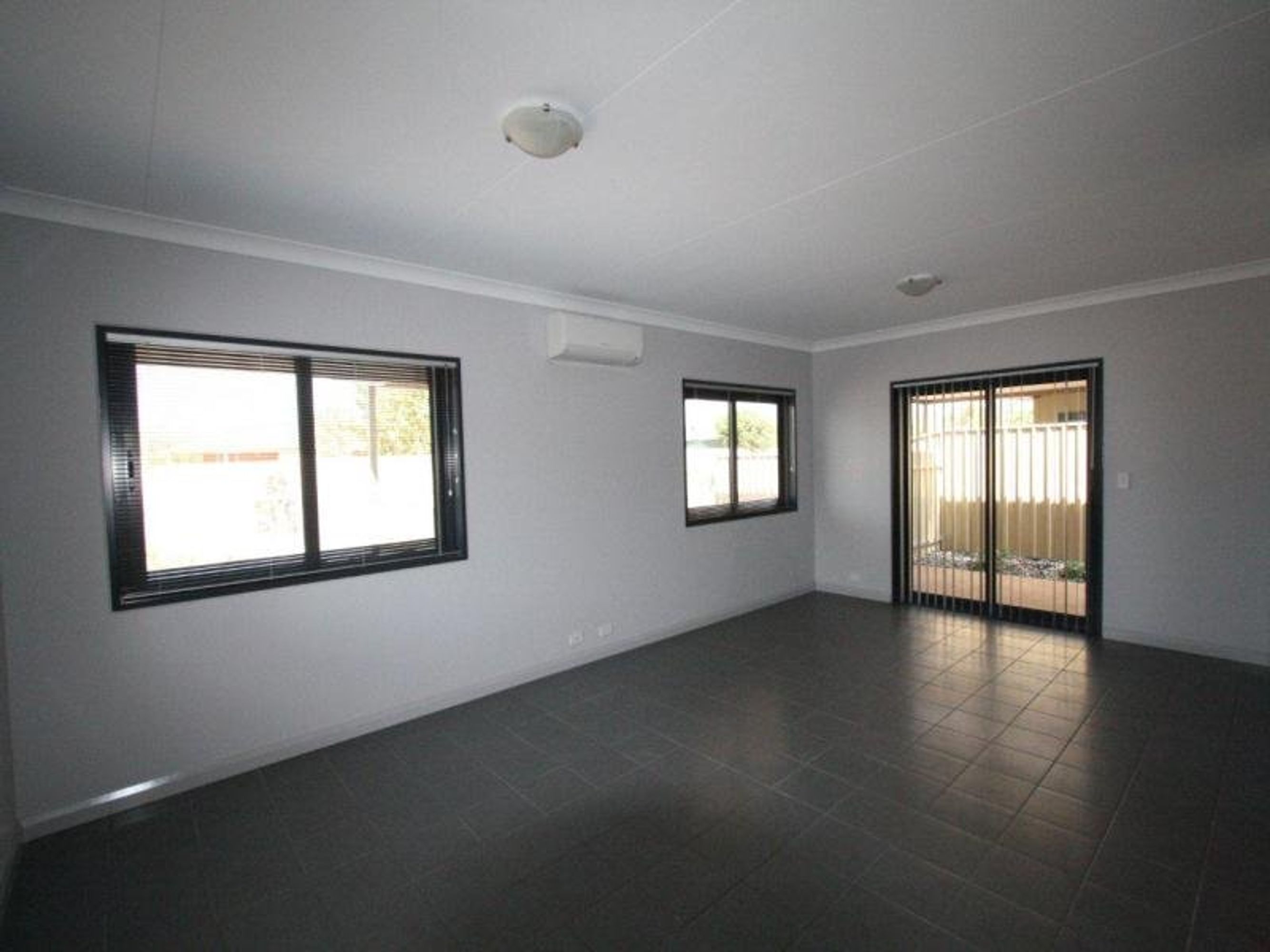 1/28 Somerset Crescent, South Hedland, South Hedland - Thumbnail 3