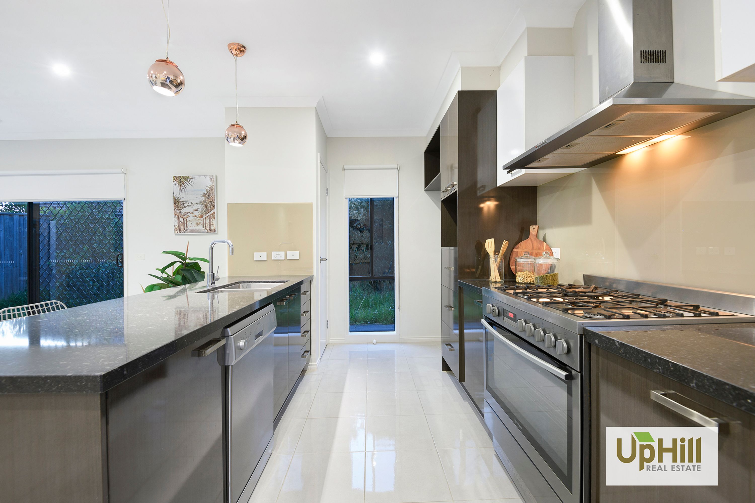 27 Green Gully Road, Clyde - Thumbnail 4
