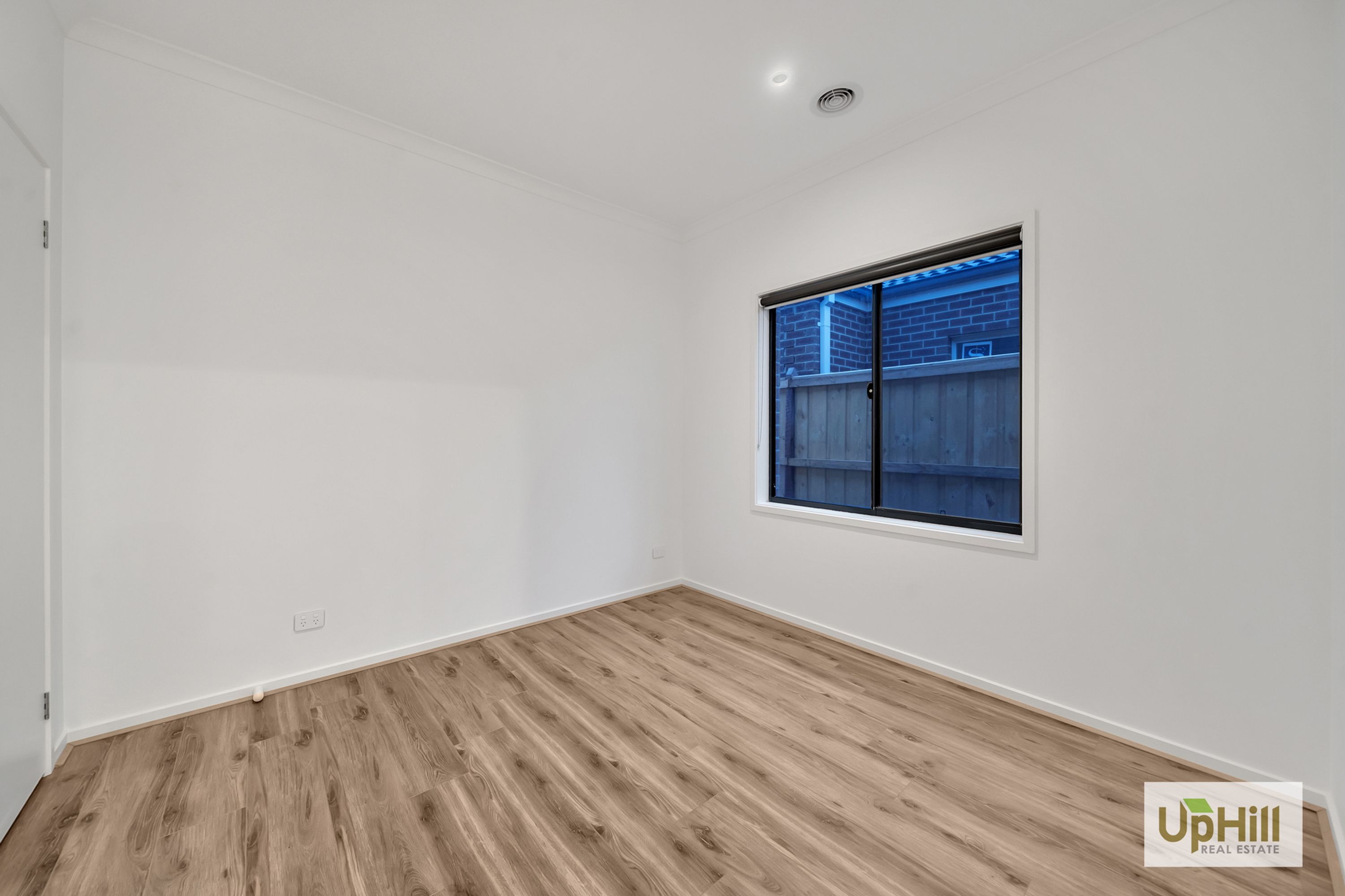 161 ERNSTBROOK DRIVE, Clyde - Thumbnail 8