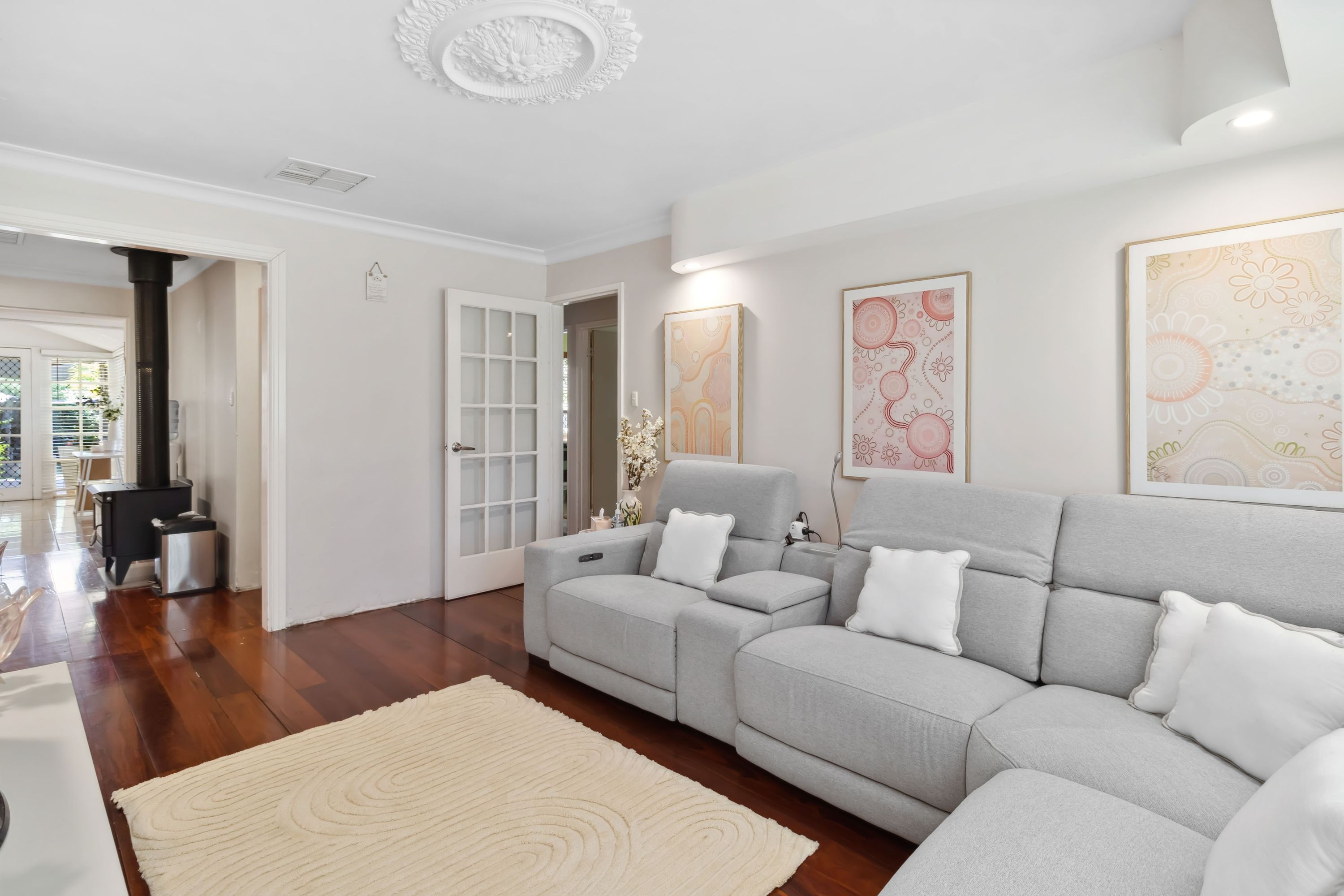 99 Third Avenue, Kelmscott - Thumbnail 7