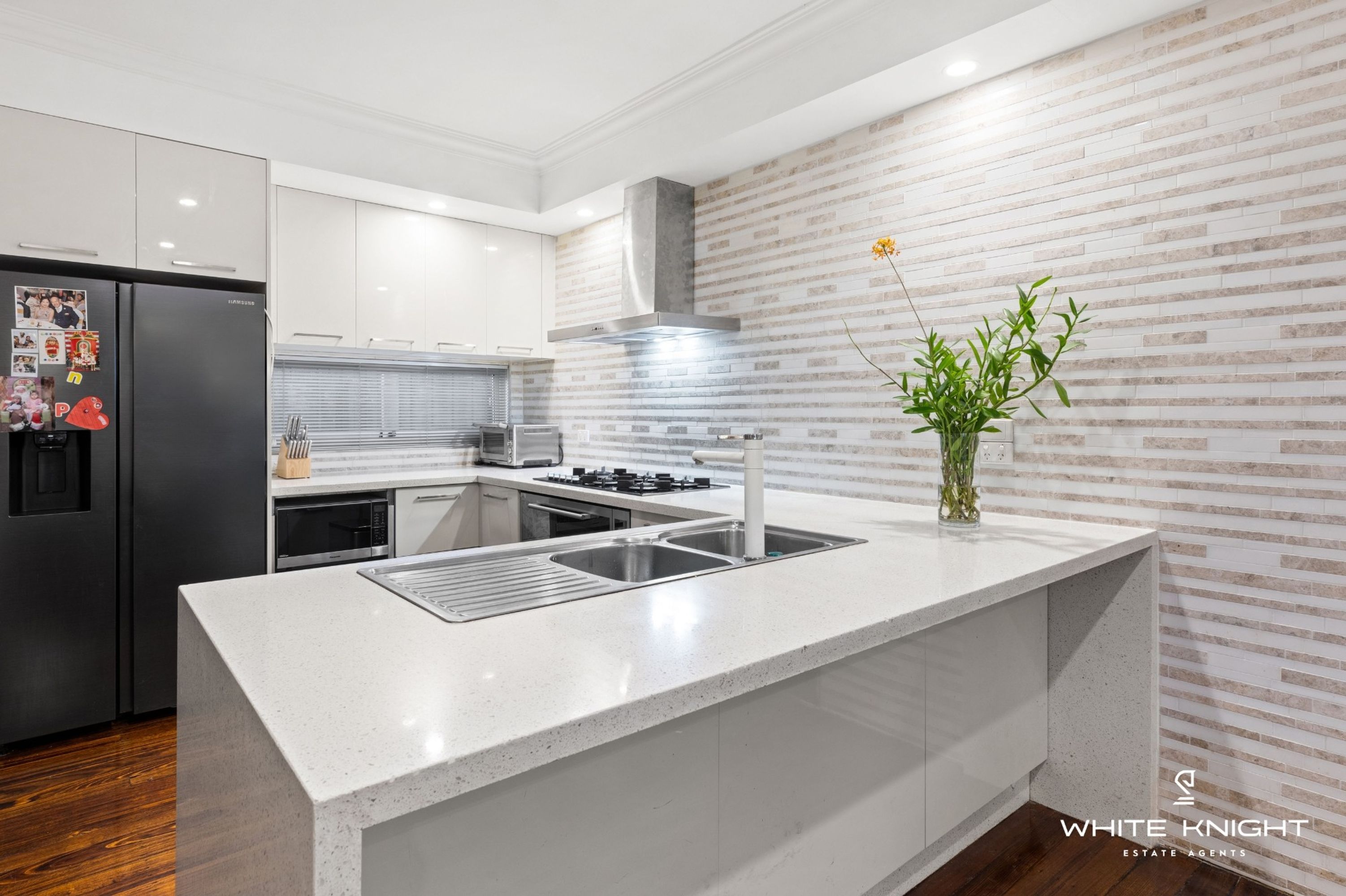 30 Erica Avenue, St Albans VIC 3021, St Albans - Thumbnail 4