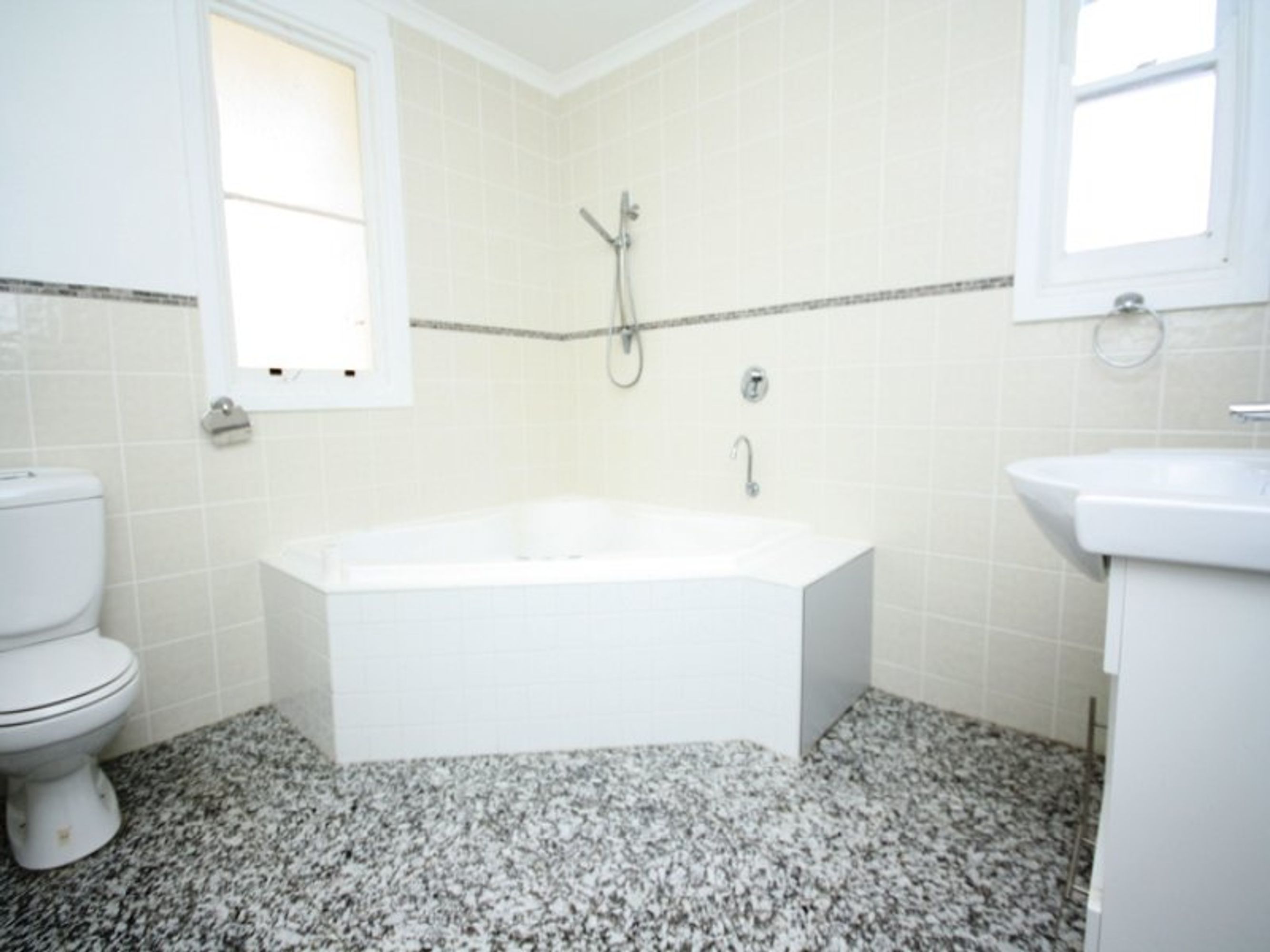 93 Baillie Street, Horsham VIC 3400, Horsham - Thumbnail 8