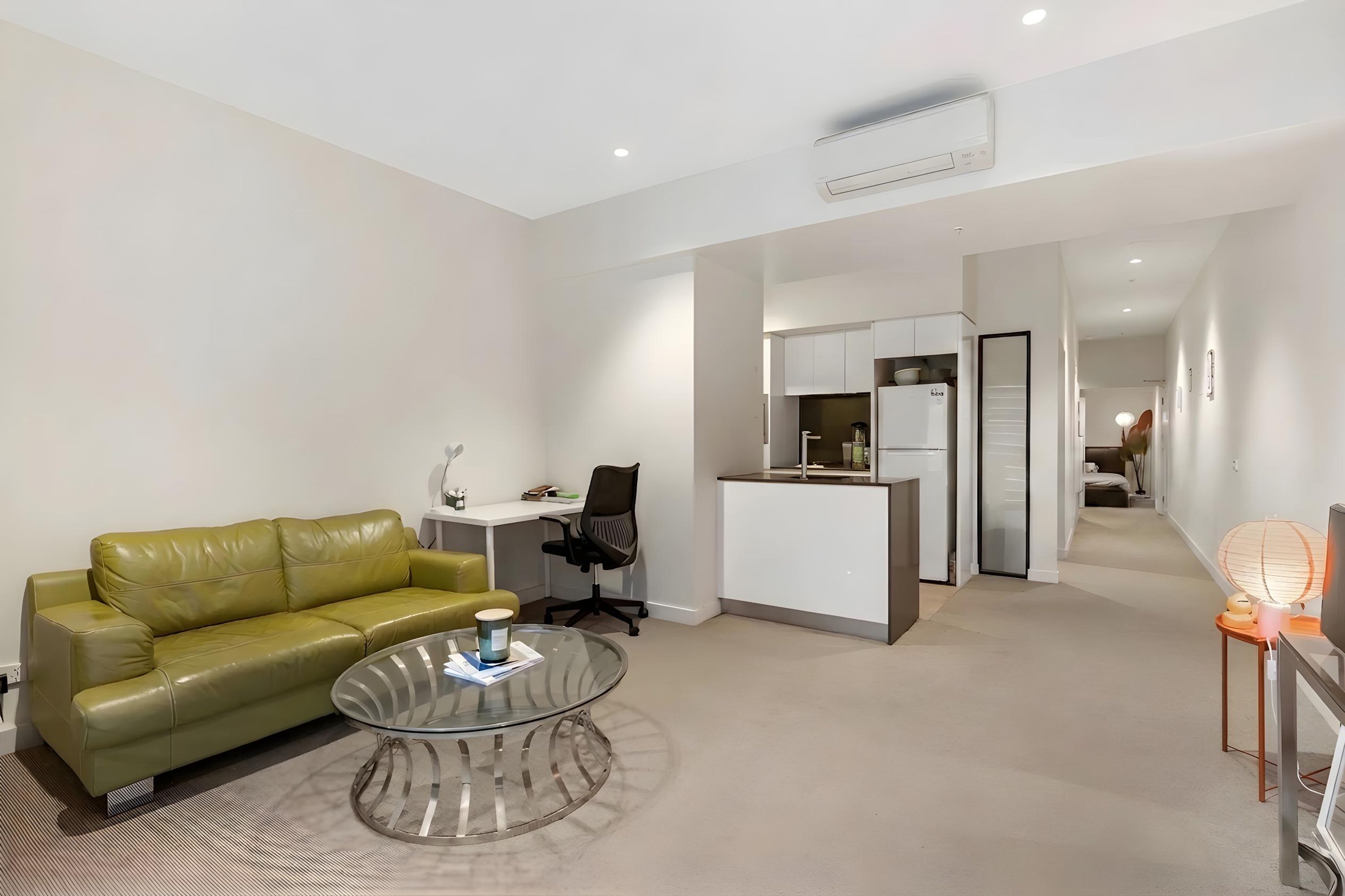 803/199 William Street, Melbourne - Image 1