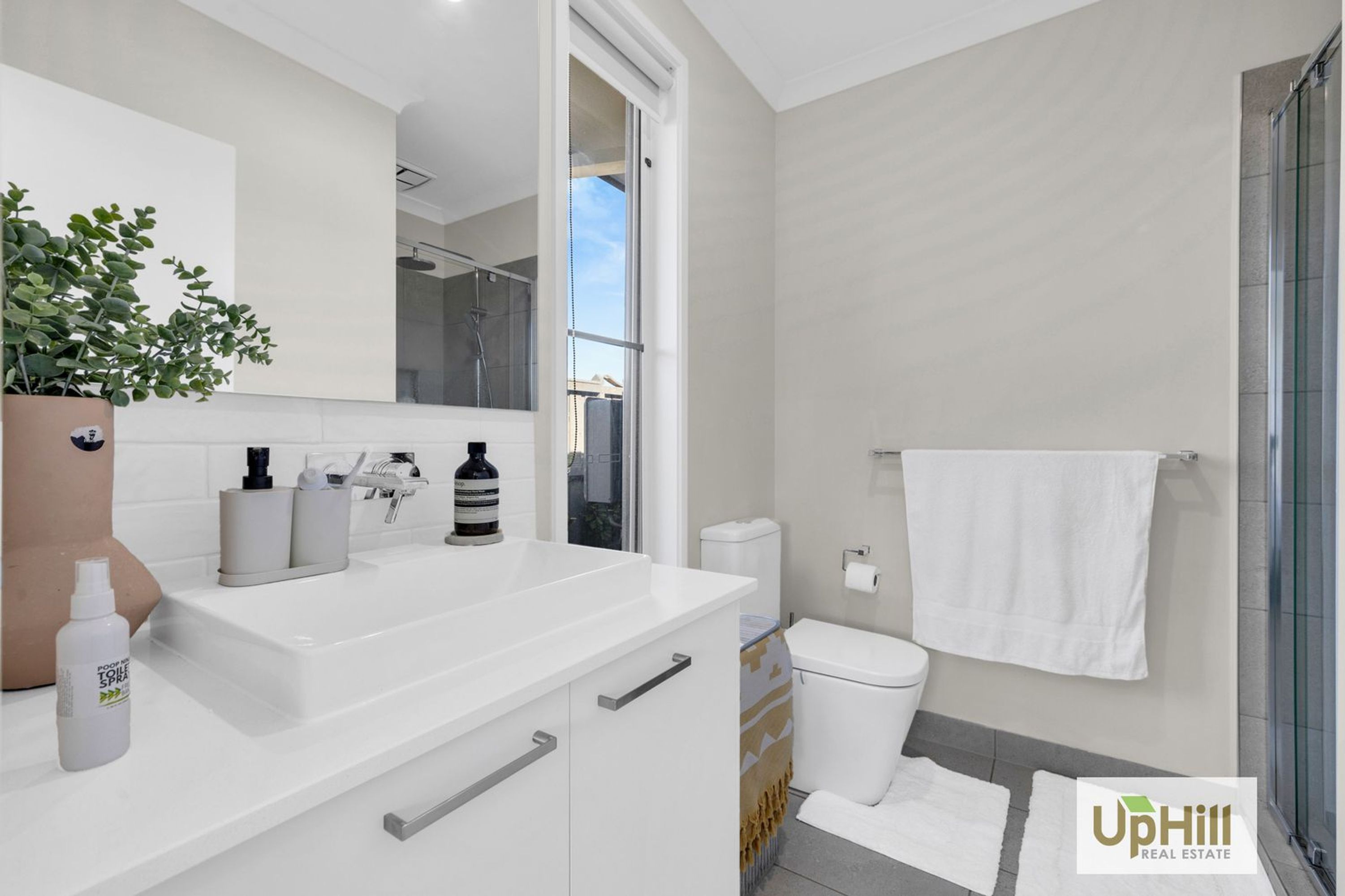 8 Salers Rd, Clyde North - Thumbnail 8