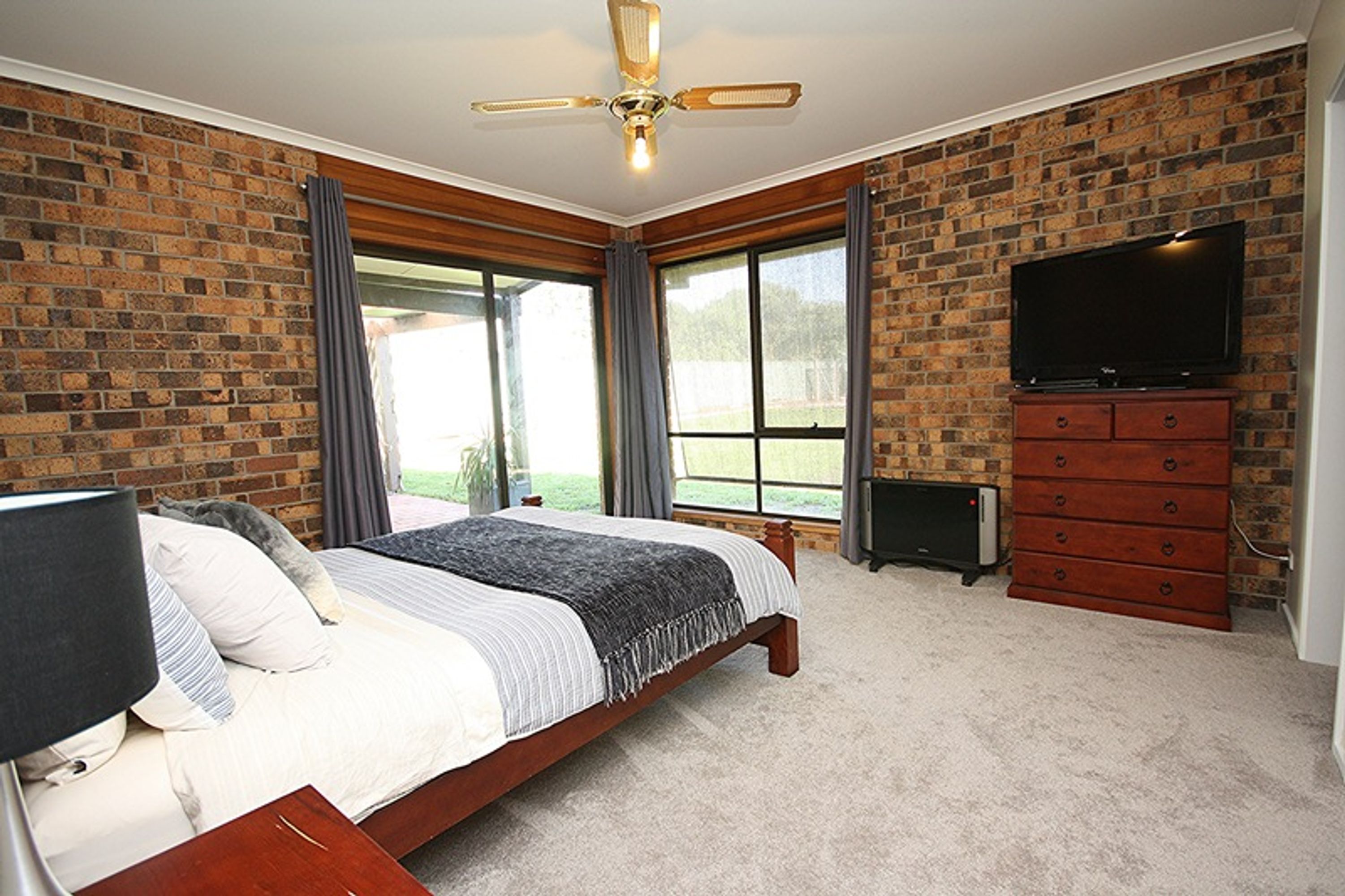 18 Fechler Avenue, Horsham VIC 3400, Horsham - Thumbnail 8