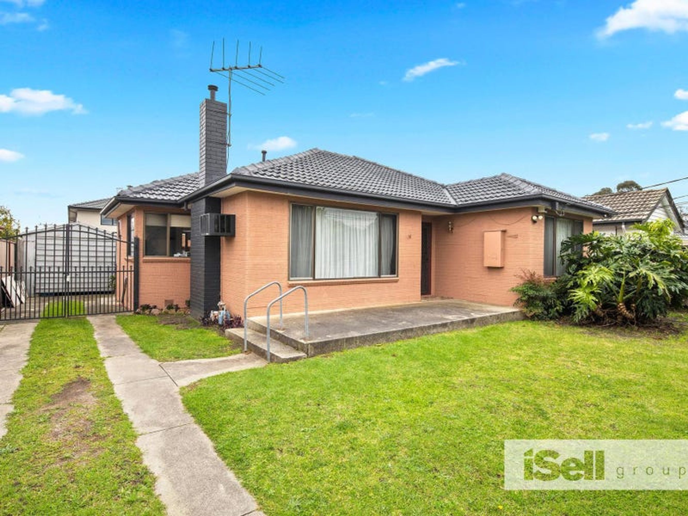 34 Metylene Avenue, Springvale - Thumbnail 2