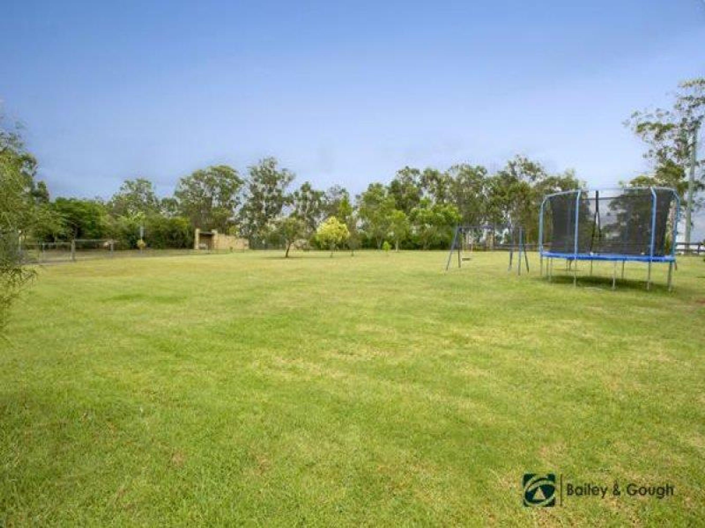1 Edward Ogilvie Drive, Clarenza - Thumbnail 4