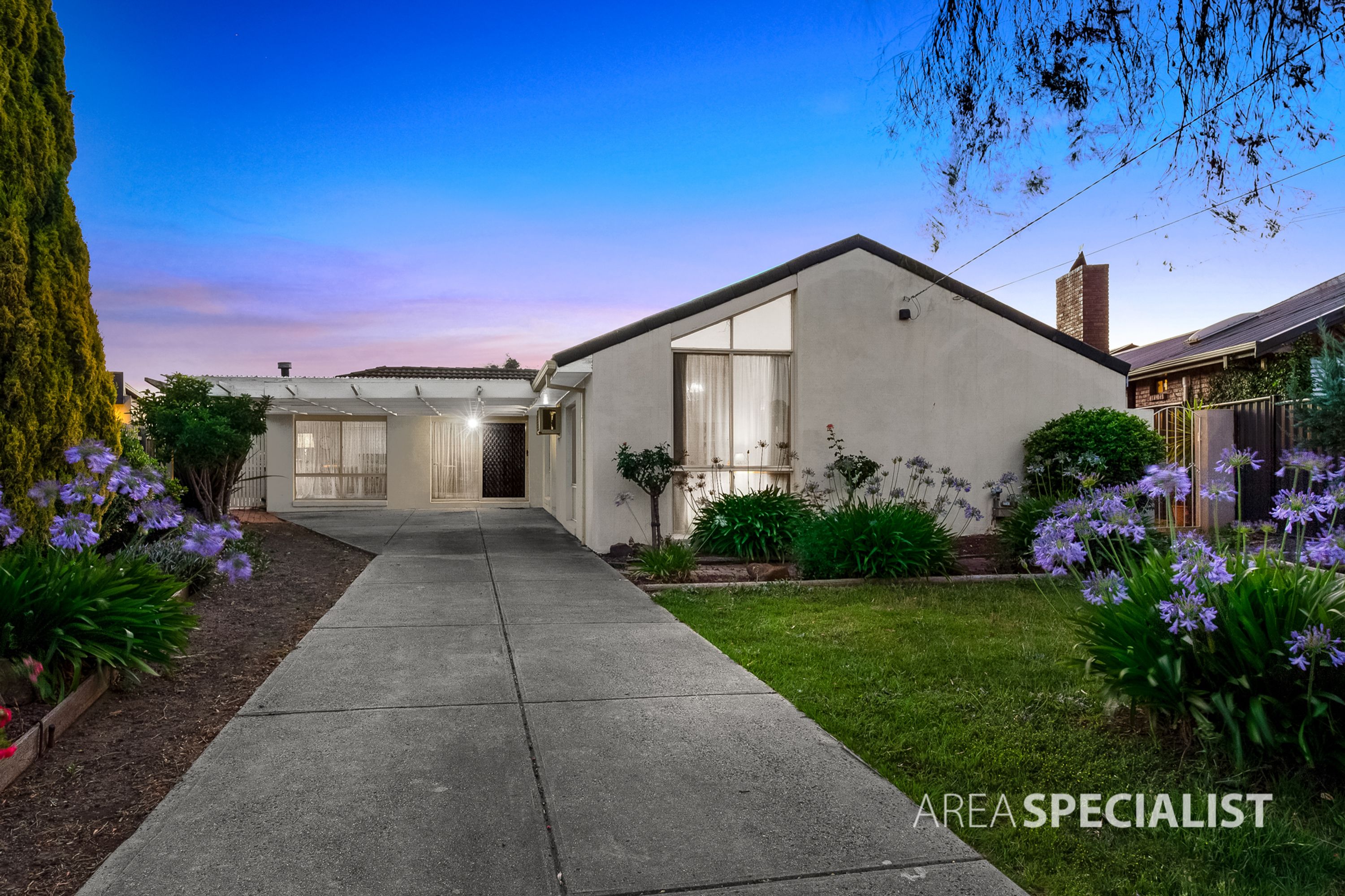 13 Bunarong Close, Keilor Downs VIC 3038, Keilor Downs - Thumbnail 2