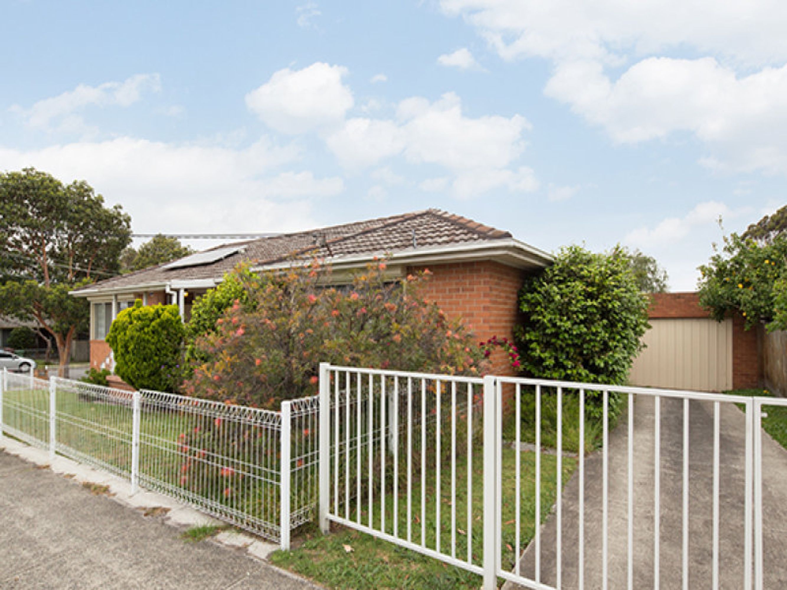 2 Folkestone Crescent, Springvale South - Thumbnail 8