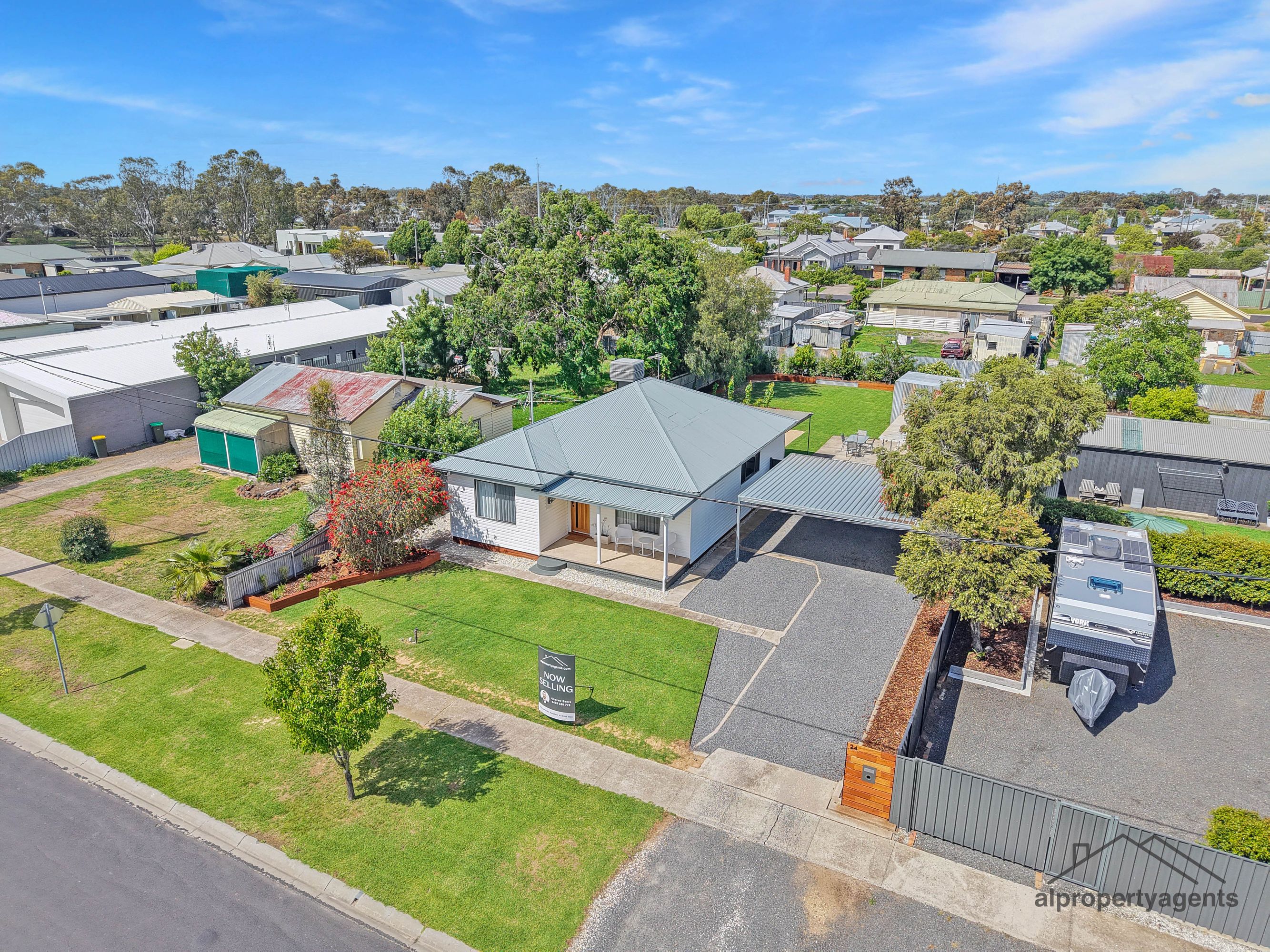 24 River Road, Horsham VIC 3400