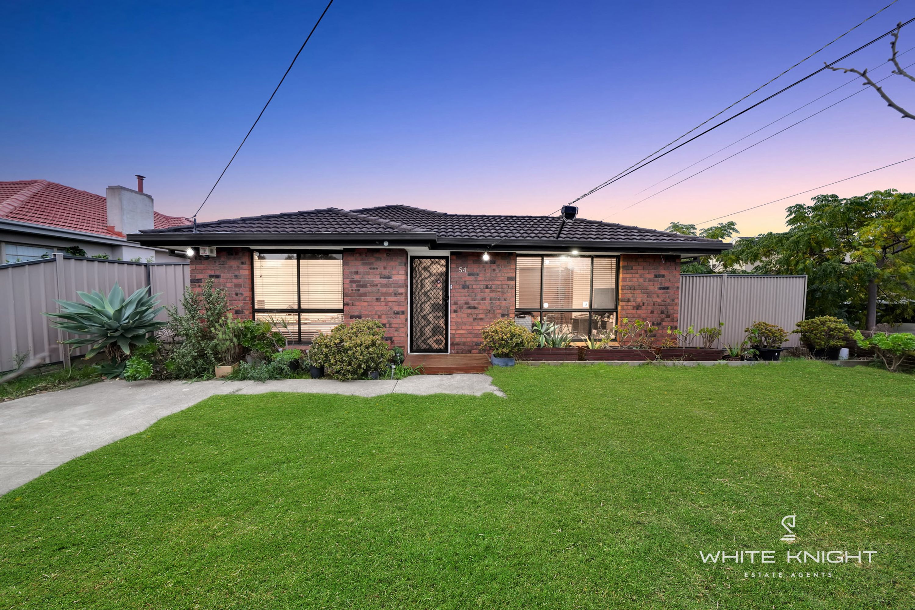 54 Perrett Avenue, St Albans VIC 3021, St Albans - Thumbnail 3