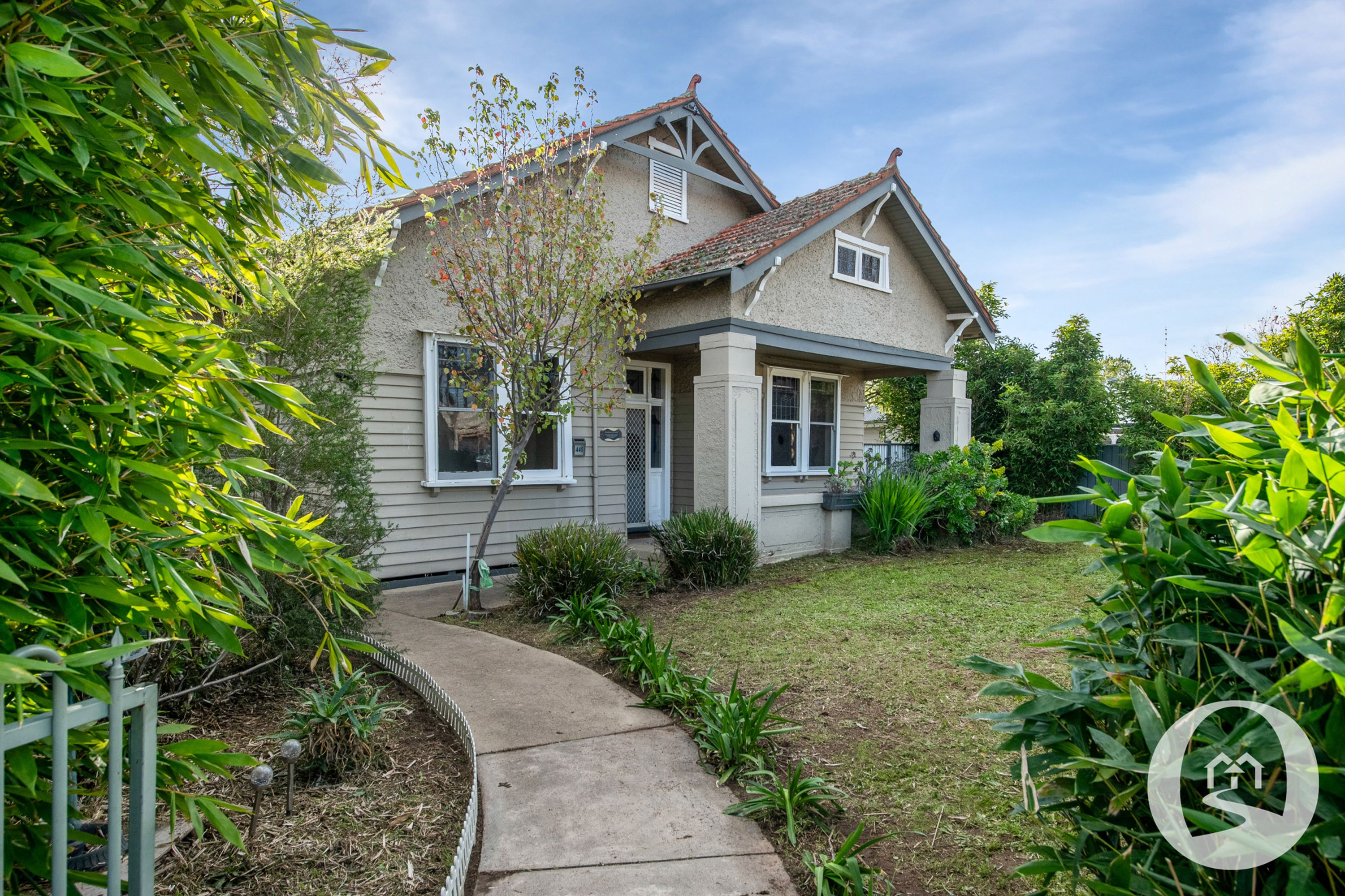 445 Napier Street, White Hills - Image 1