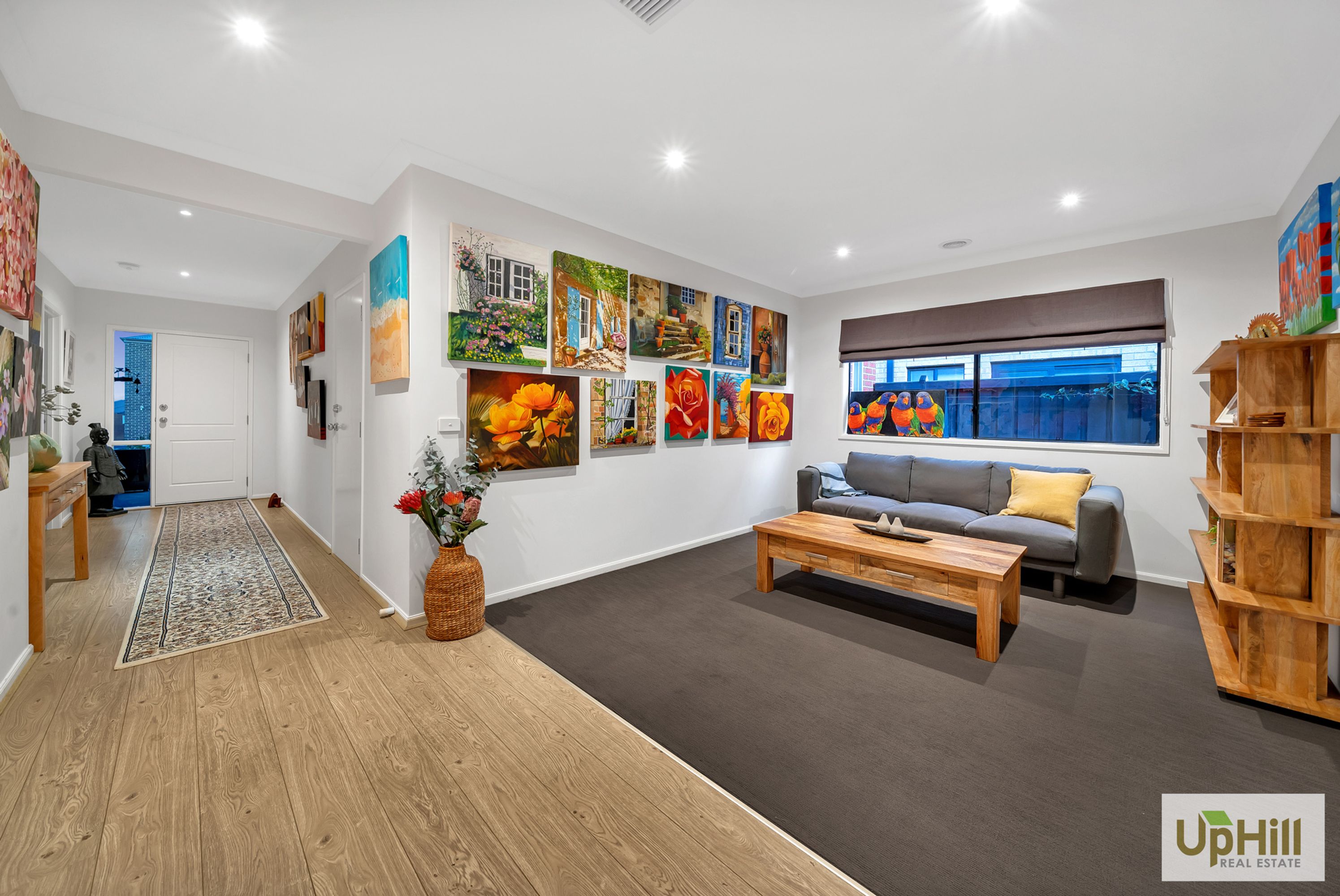 16 EVERARD AVENUE, Clyde North - Thumbnail 4