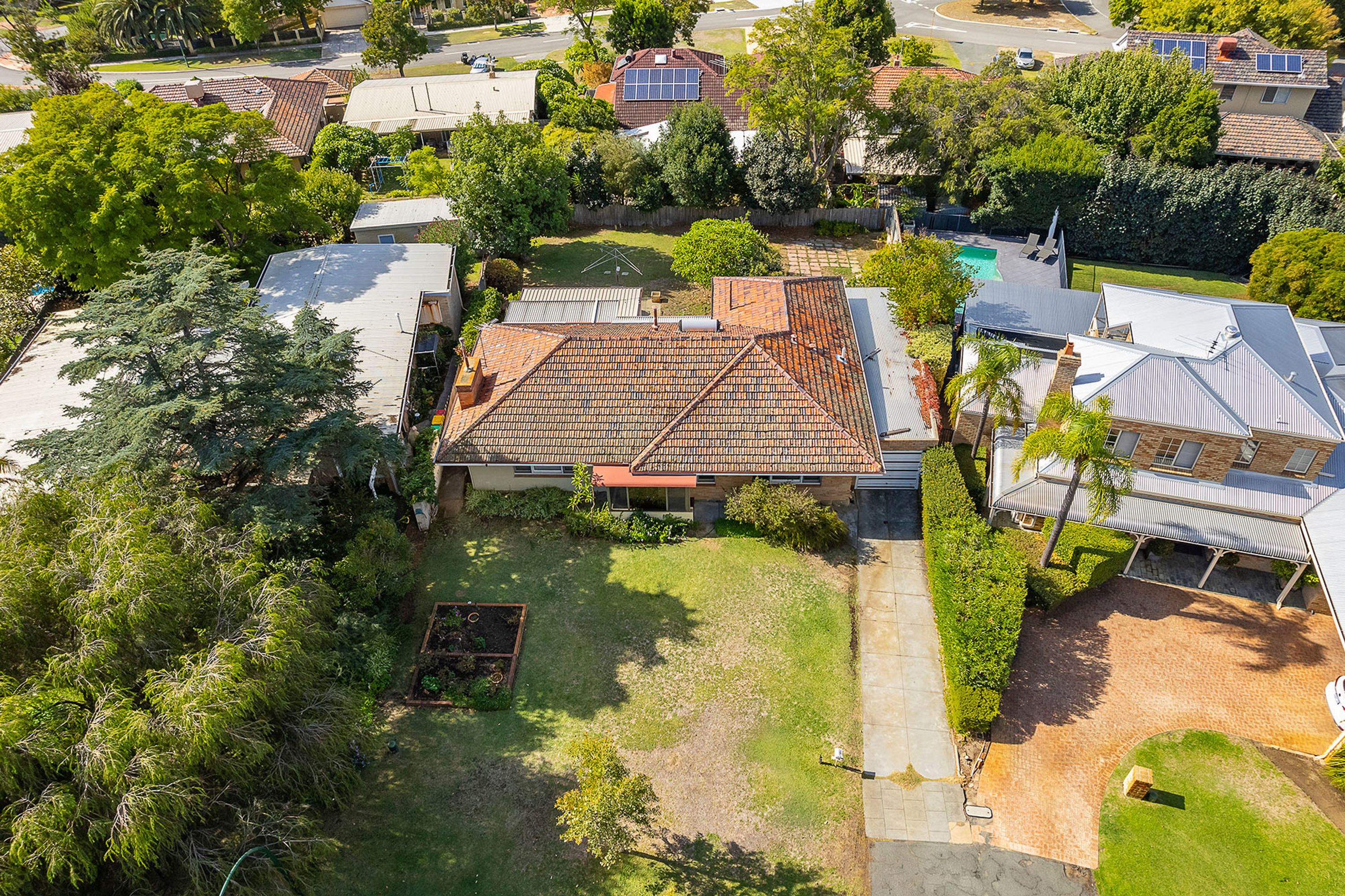 36 Kintyre Crescent, Floreat - Thumbnail 3