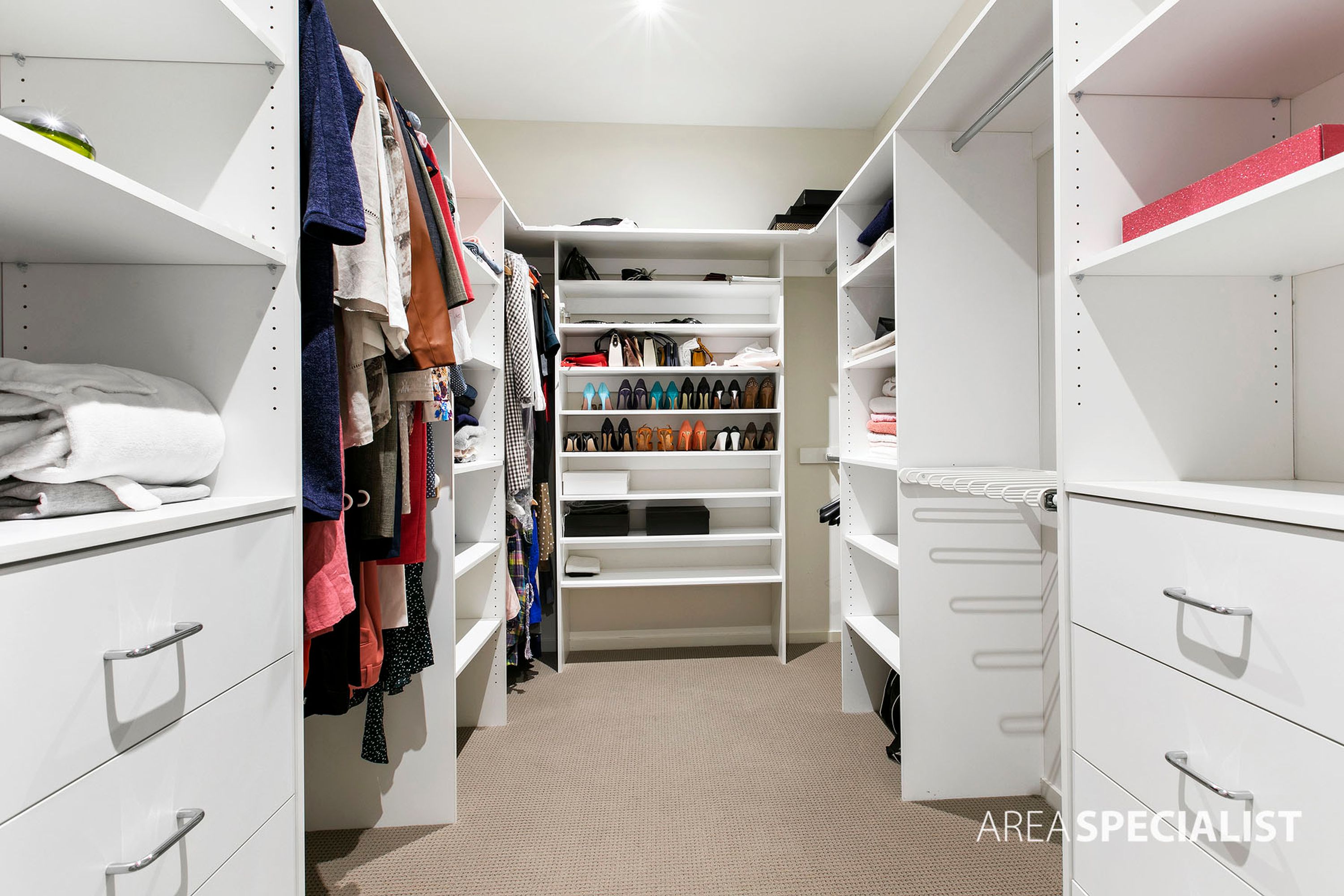 28 Woodward Way, Caroline Springs VIC 3023, Caroline Springs - Thumbnail 8