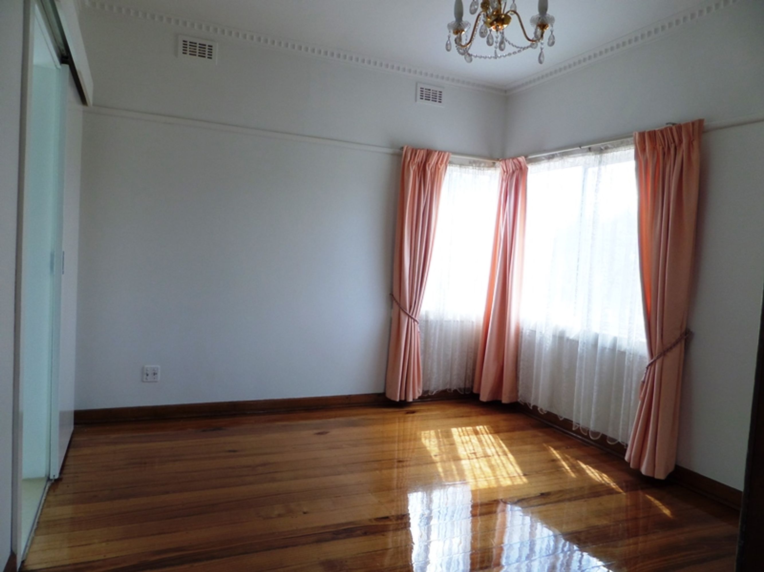 10 Kemp Street, Springvale - Thumbnail 7