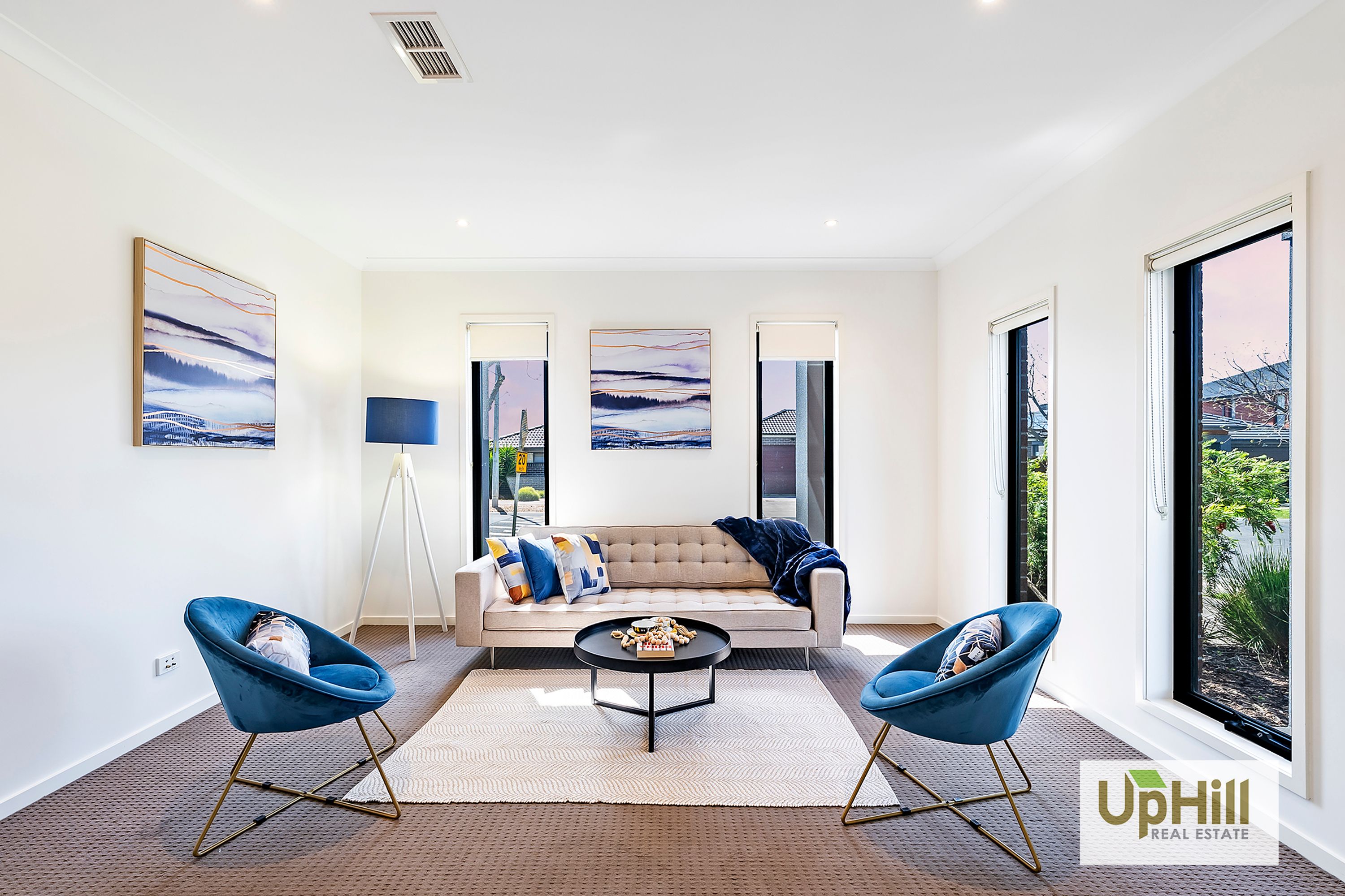 2 Palacio Terrace, Clyde North - Thumbnail 3
