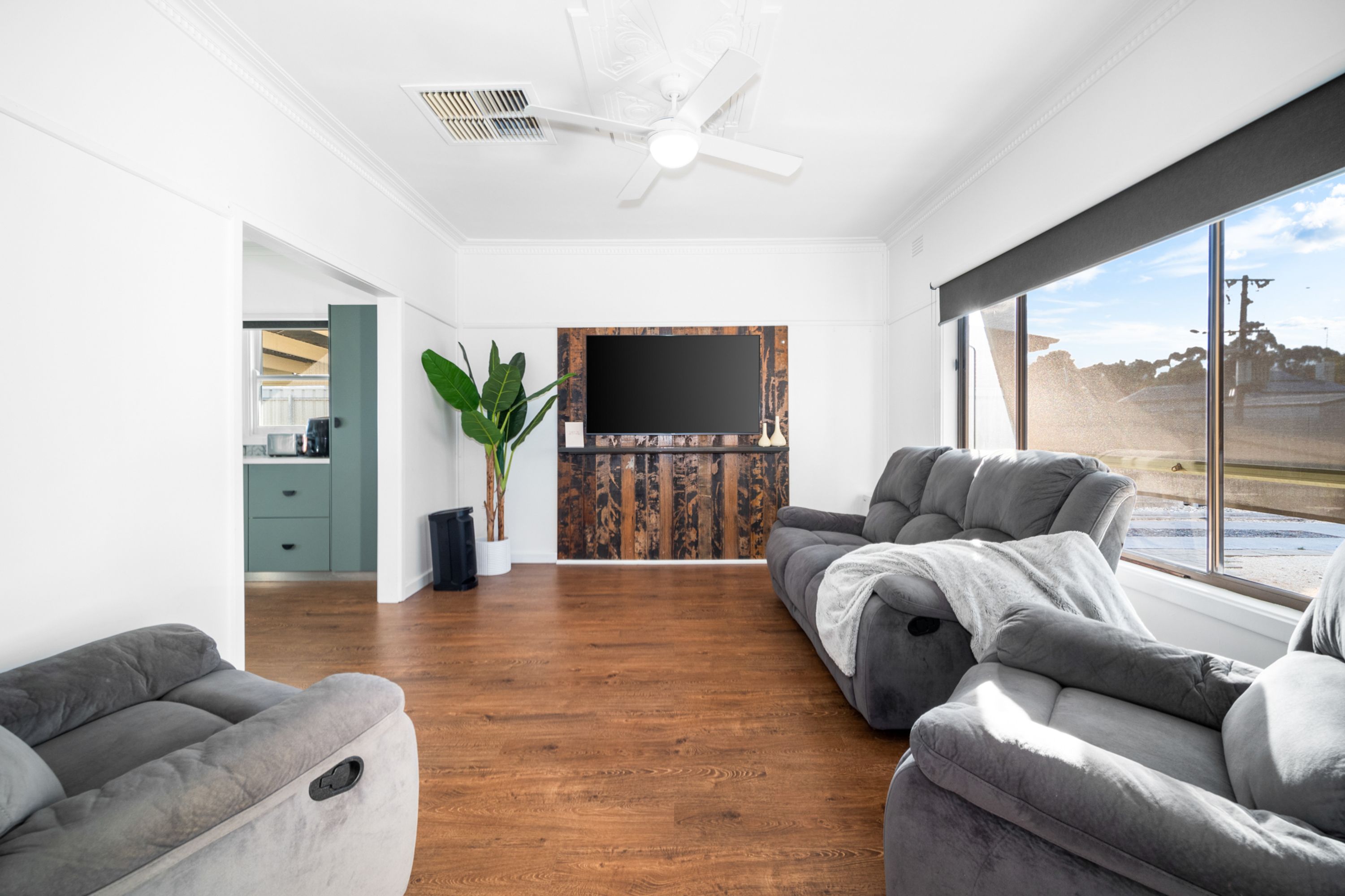 15 Ivy Street, Horsham VIC 3400, Horsham - Thumbnail 2