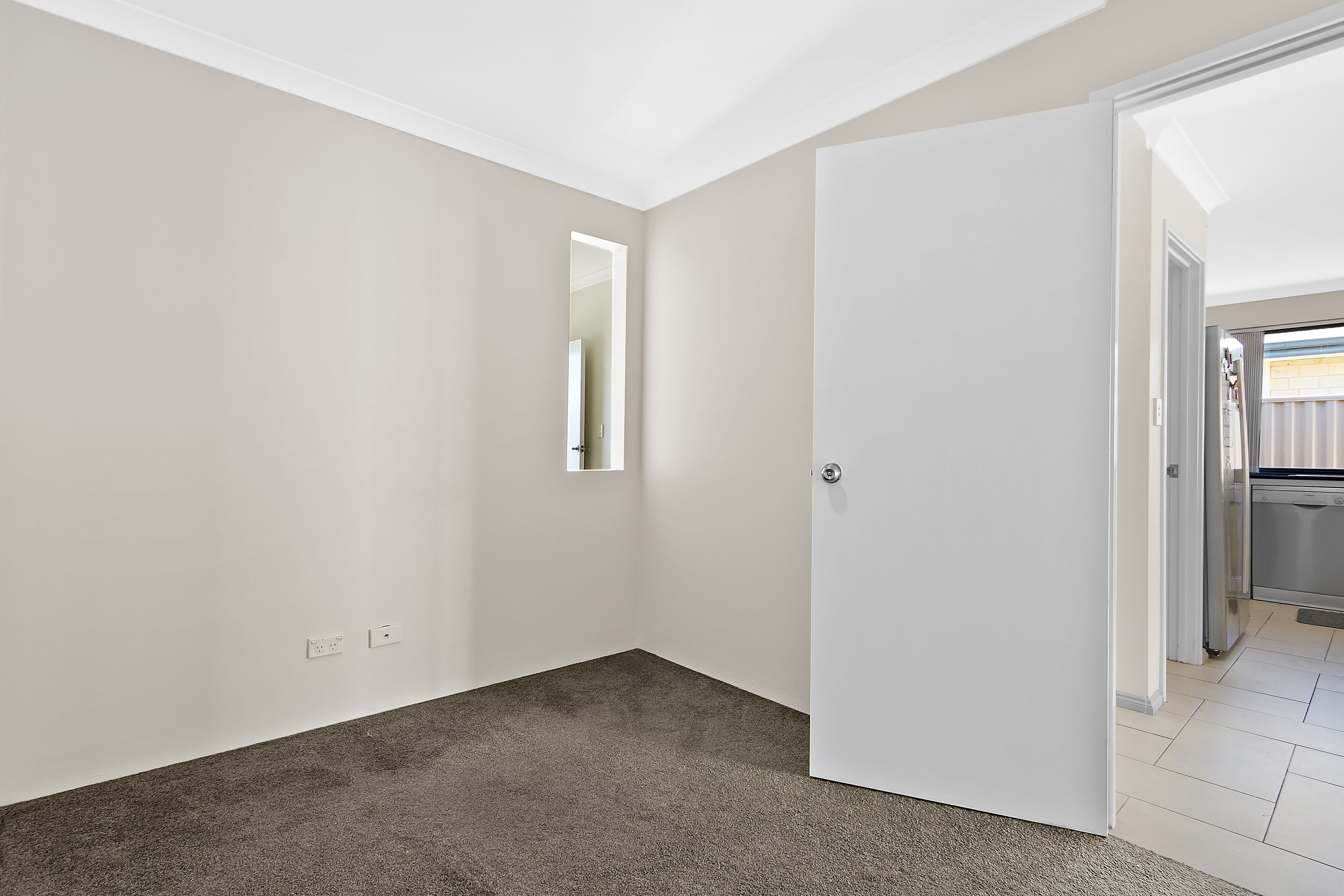 24 Clivia Heights, Sinagra - Thumbnail 3