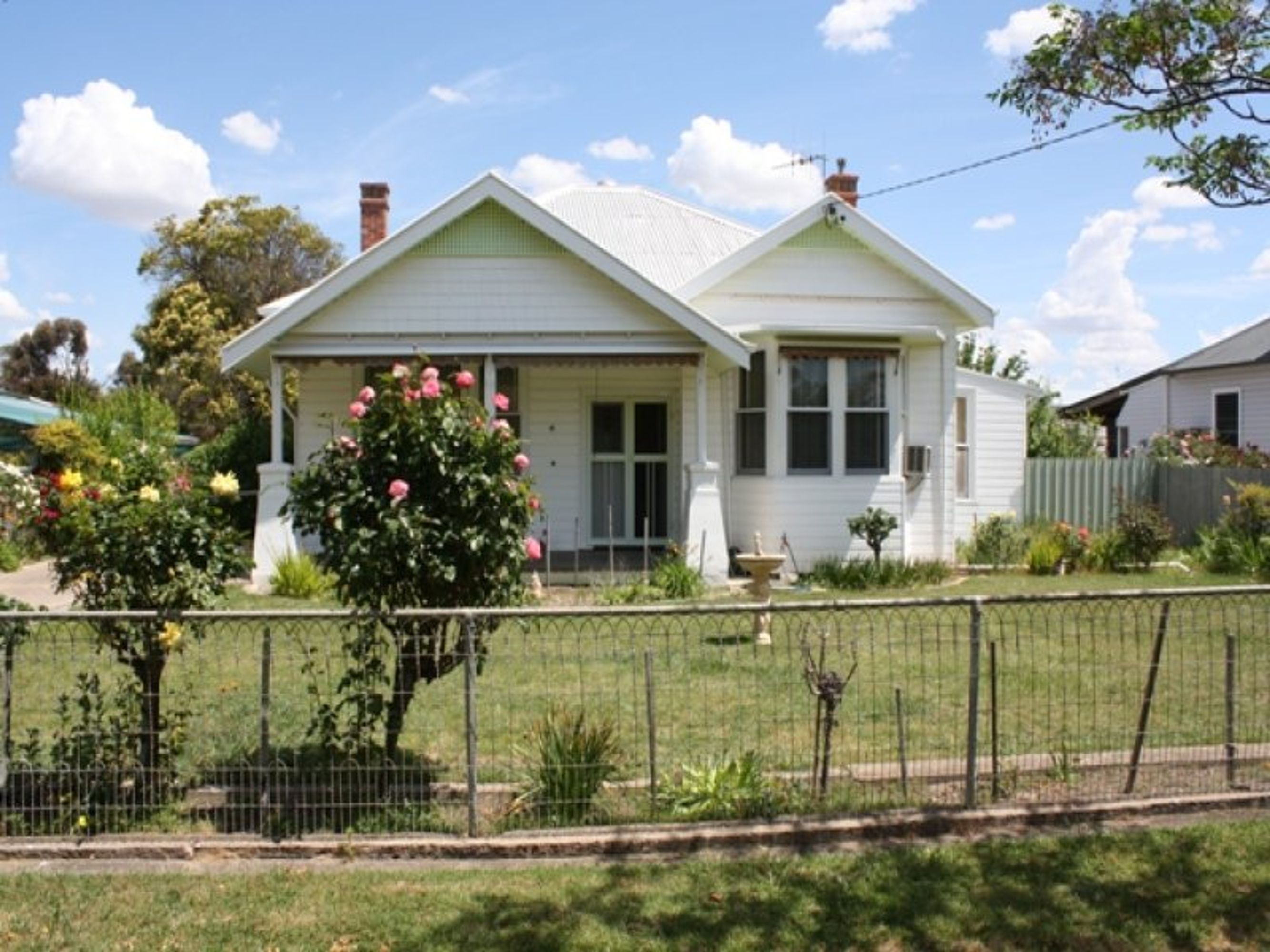 6 Goldsworthy Street, Nhill VIC 3418, Nhill - Thumbnail 2