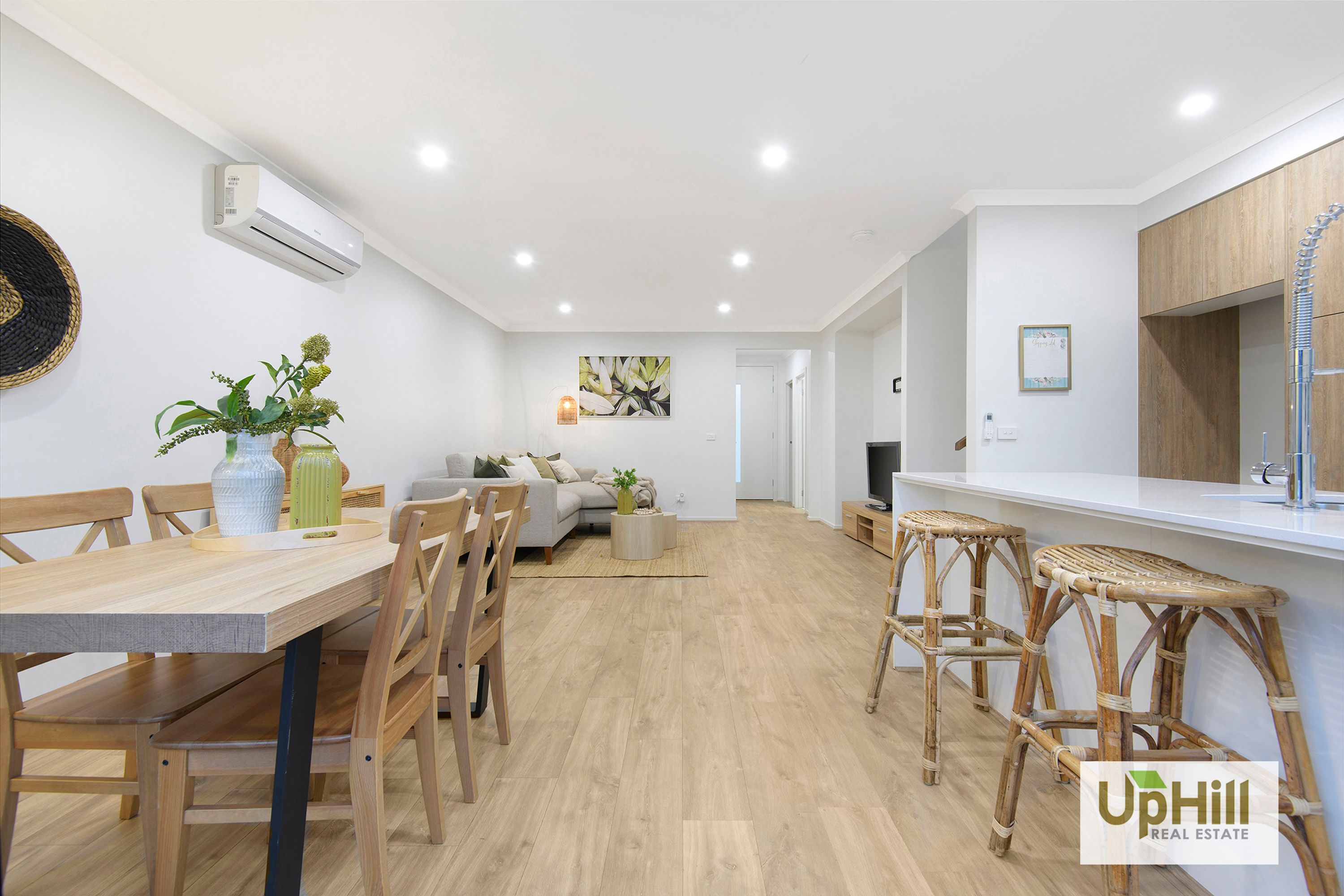 7 Atica Walk, Clyde North - Thumbnail 4