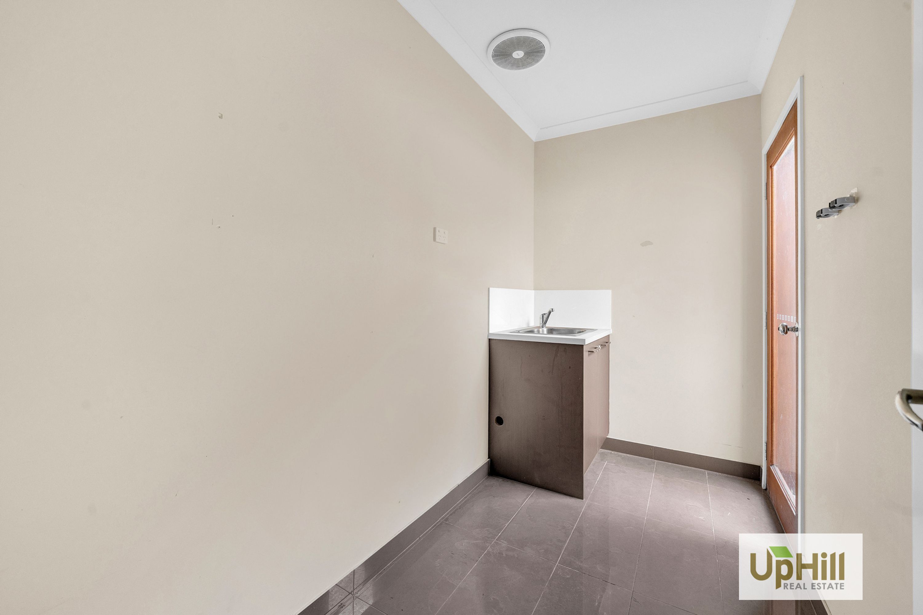 6 Rhynhurst Street, Clyde North - Thumbnail 4