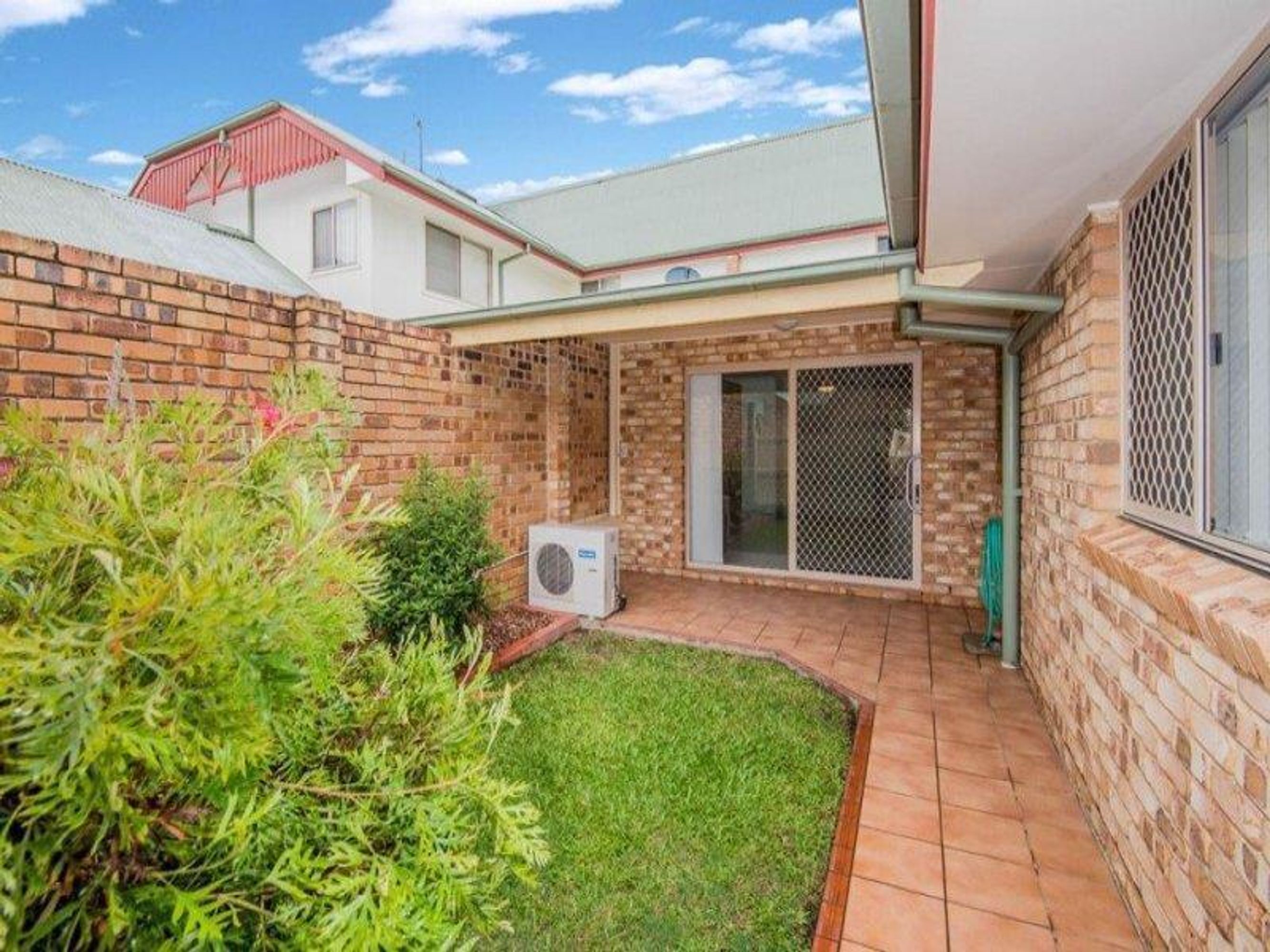 4/4/3 Schaeffer Close, Grafton - Thumbnail 3