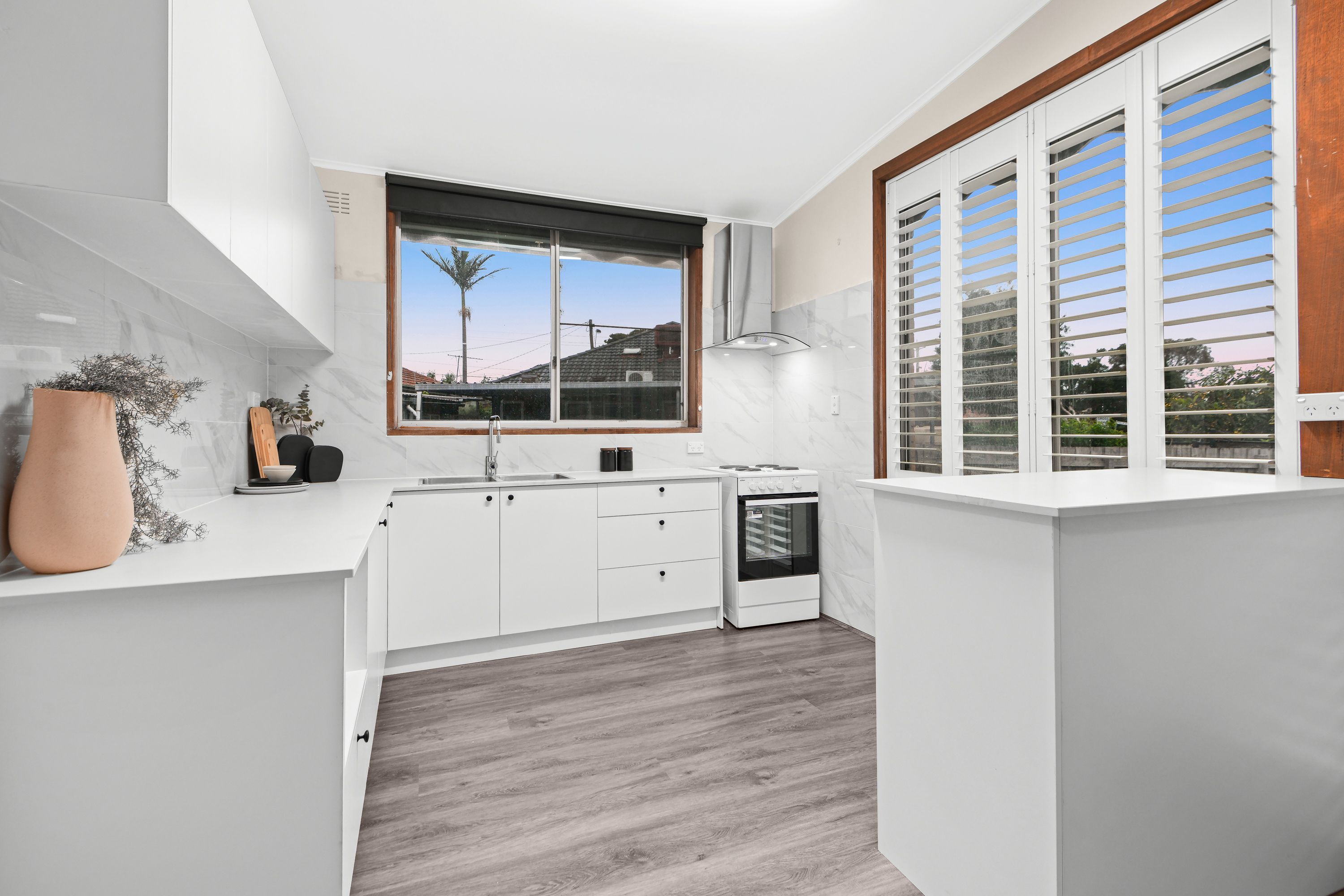 2 Phillip Avenue, Springvale, Springvale - Image 1