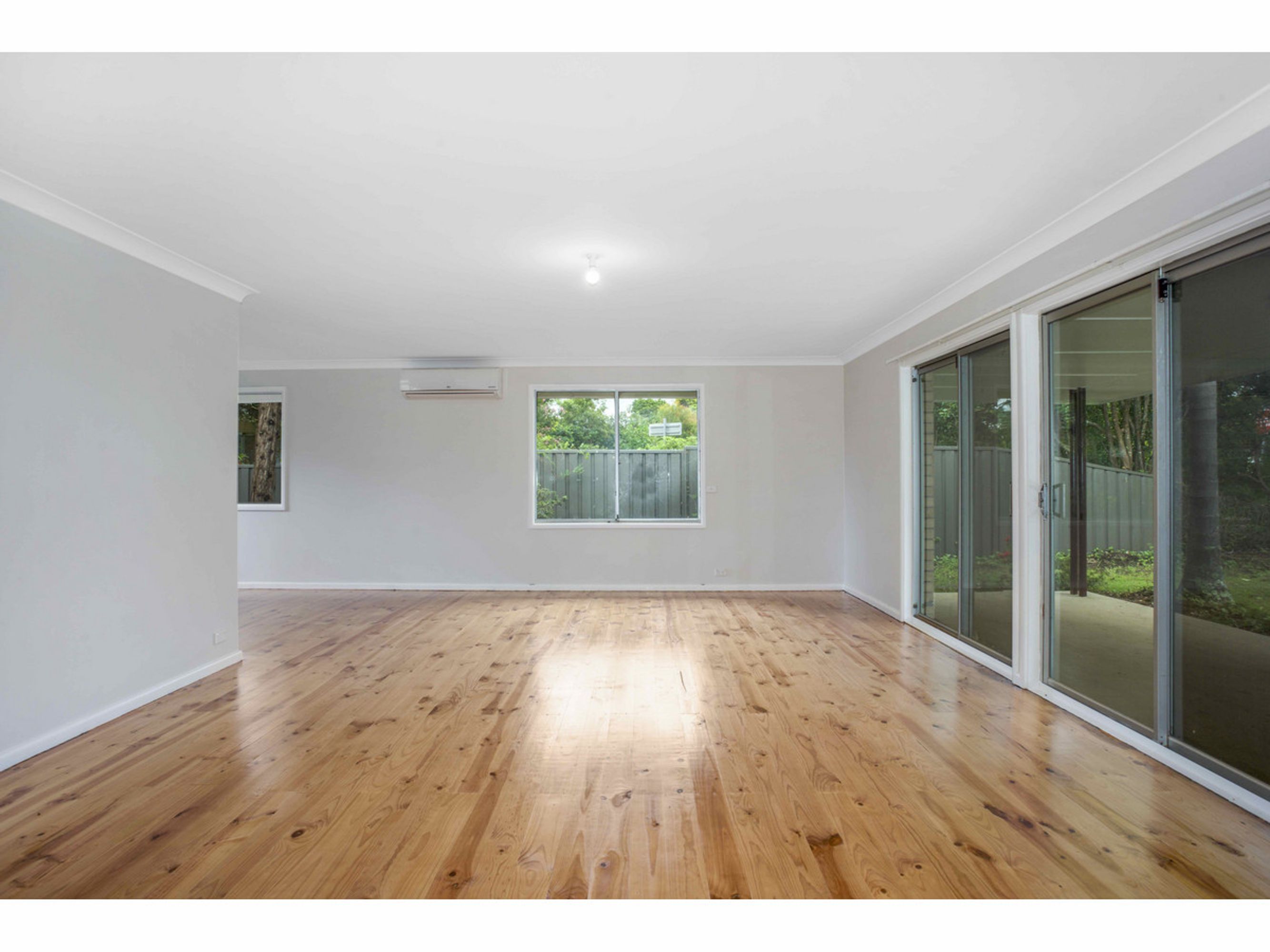58-60 White Cross Road, Winmalee - Thumbnail 2