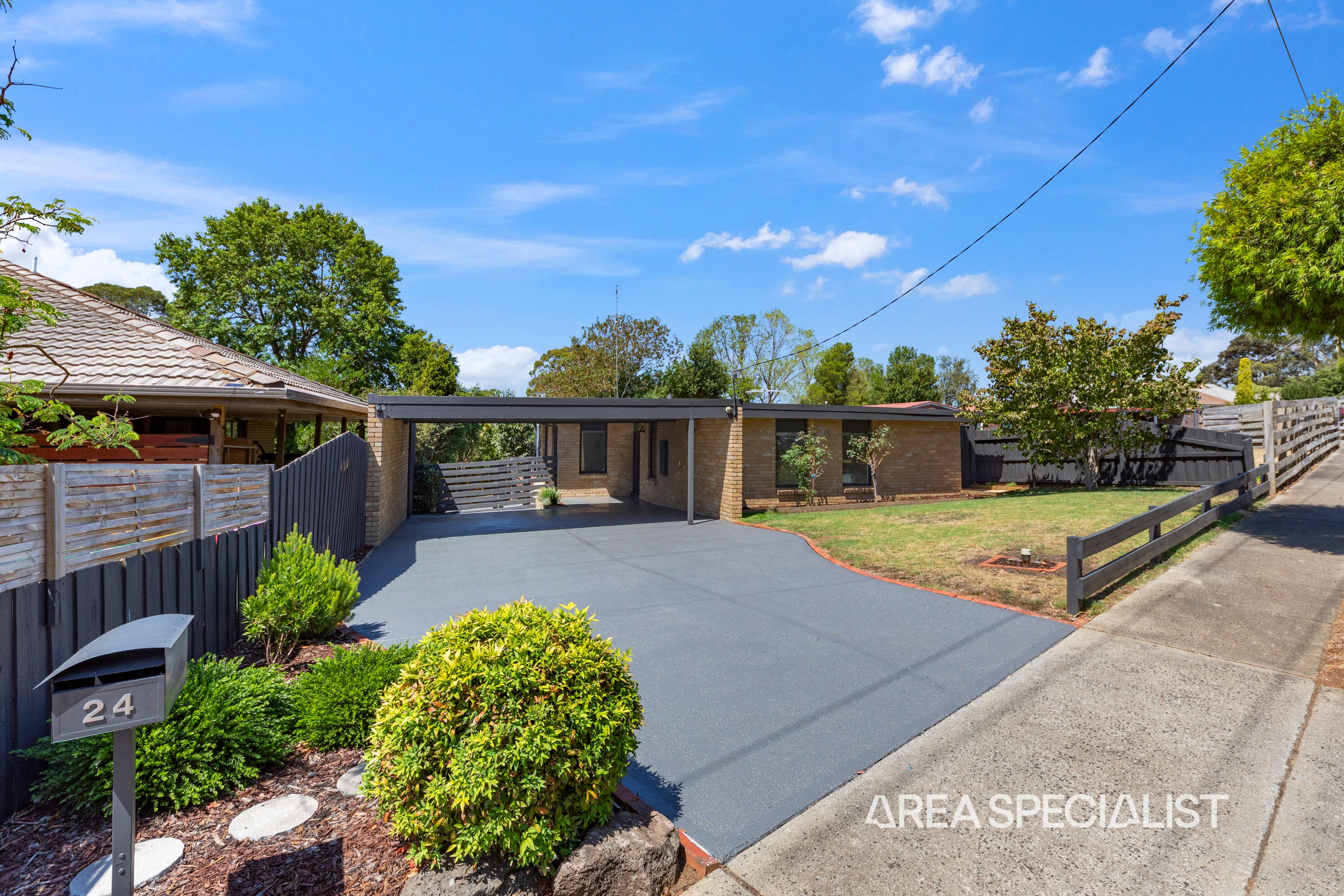 24 Archibald Crescent, Warragul - Thumbnail 3