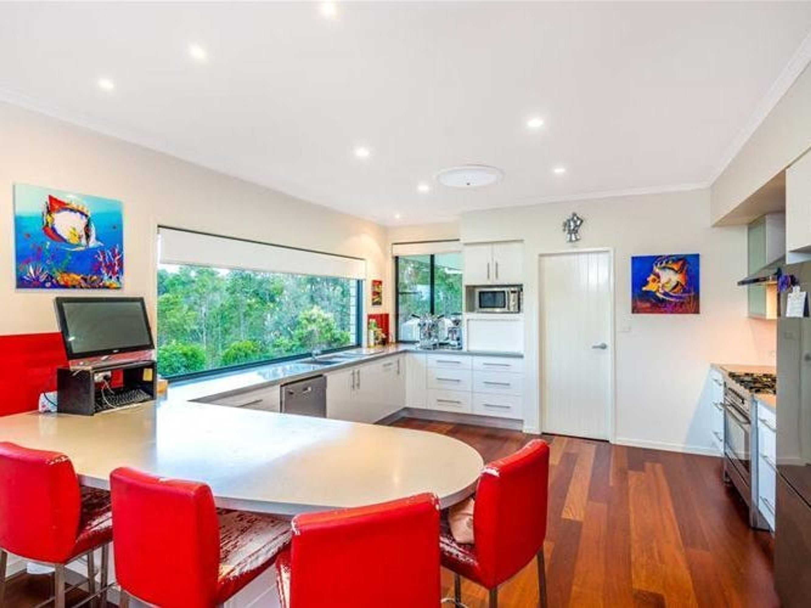 25 Fairway Drive, Rushforth - Thumbnail 4