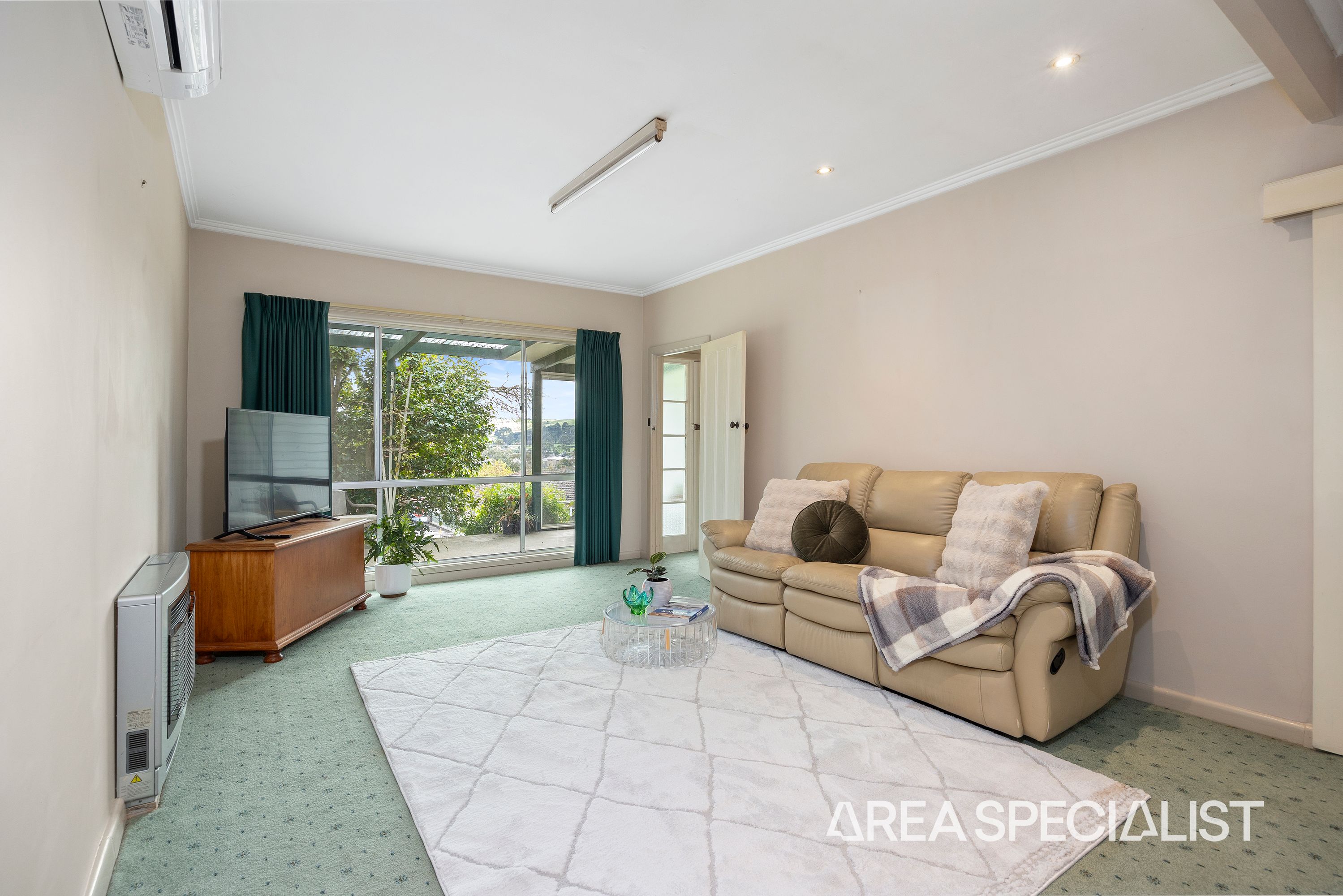 49 Radovick Street, Korumburra - Thumbnail 3