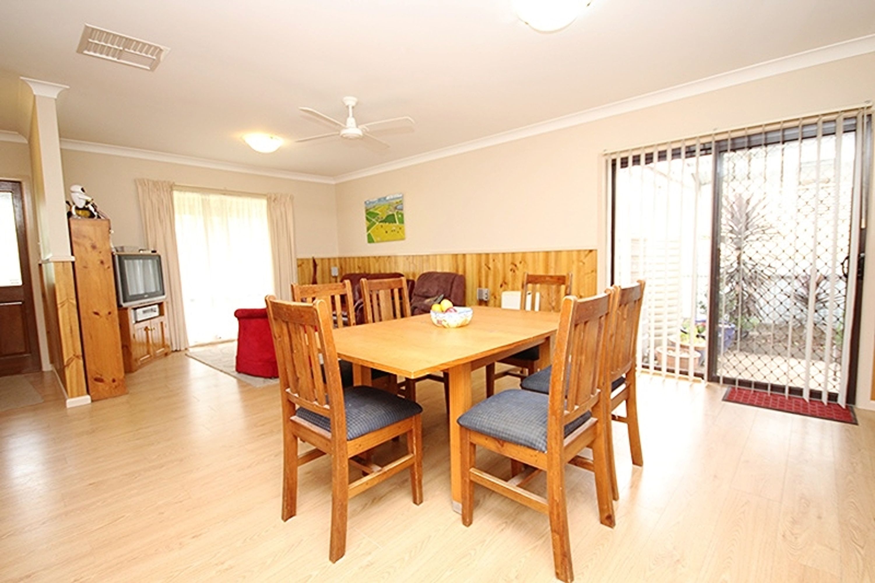 2 Davis Drive, Horsham VIC 3400, Horsham - Thumbnail 3