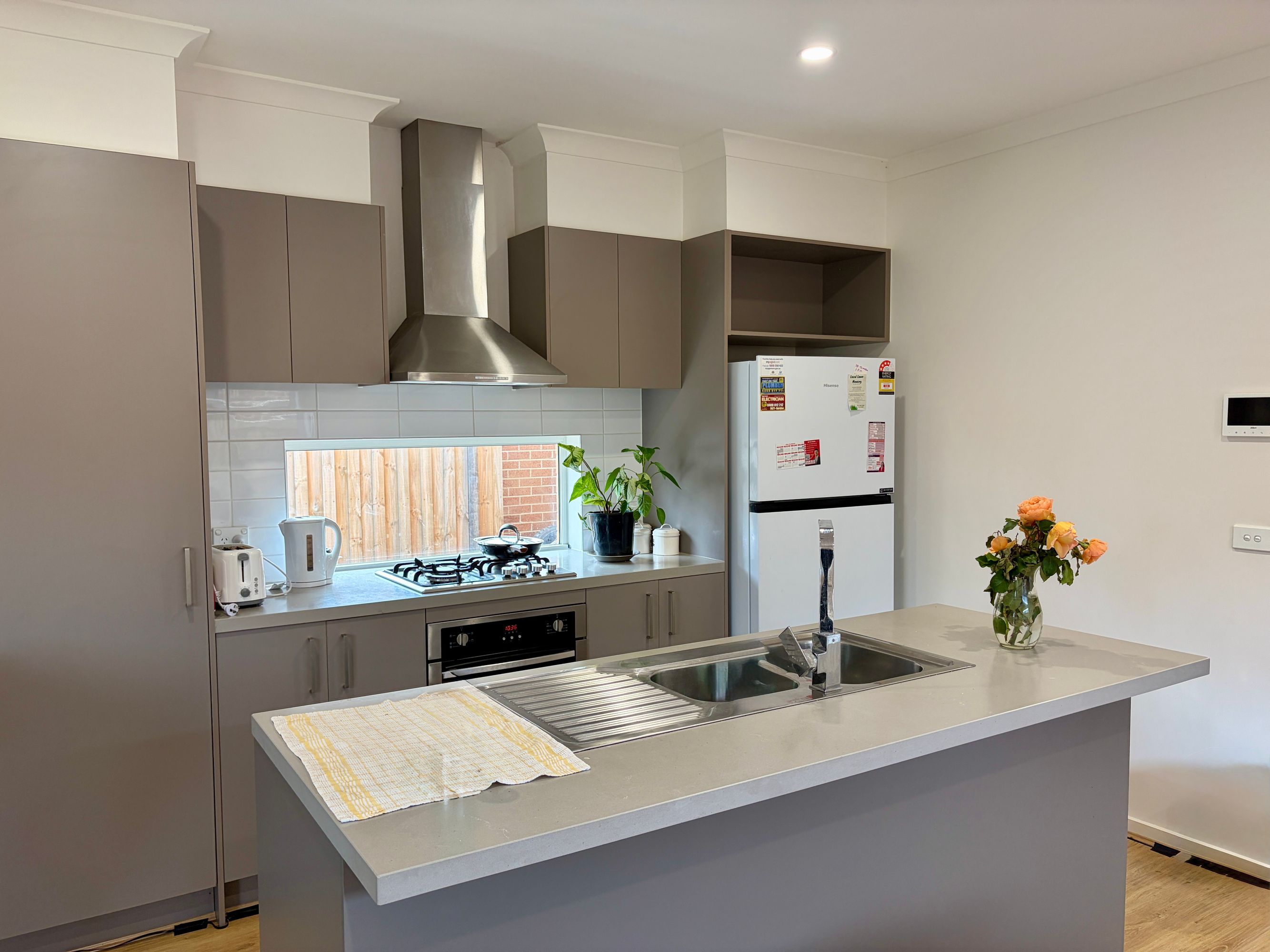 72 Viola Drive, Rockbank - Thumbnail 2