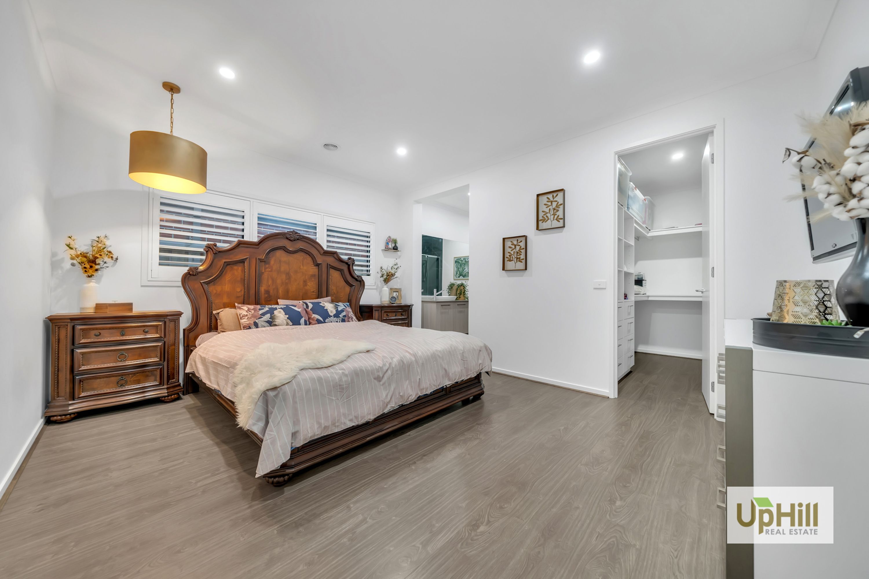 16 Bazadaise Drive, Clyde North - Thumbnail 7