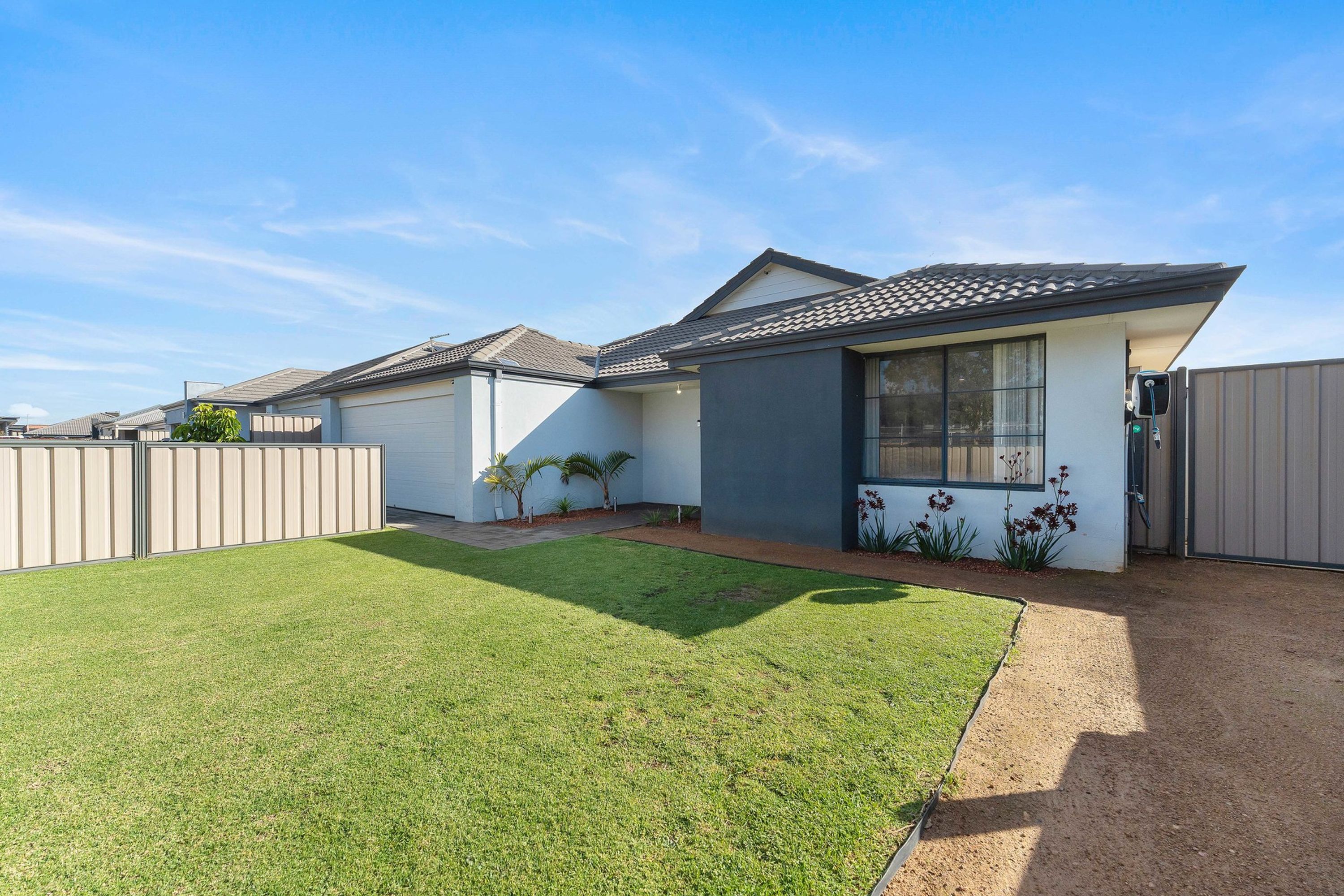 120 Alexander Road, Byford, Byford - Thumbnail 3